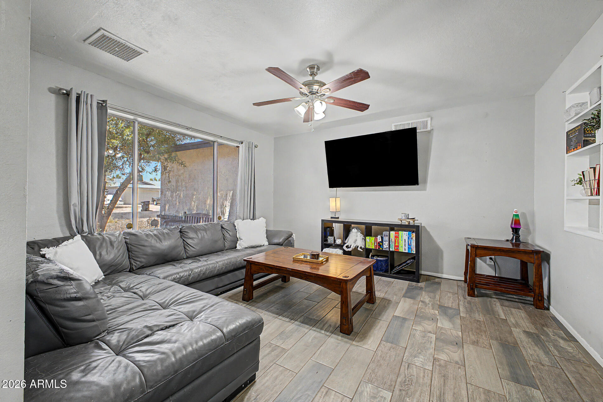 2233 W Sequoia Drive