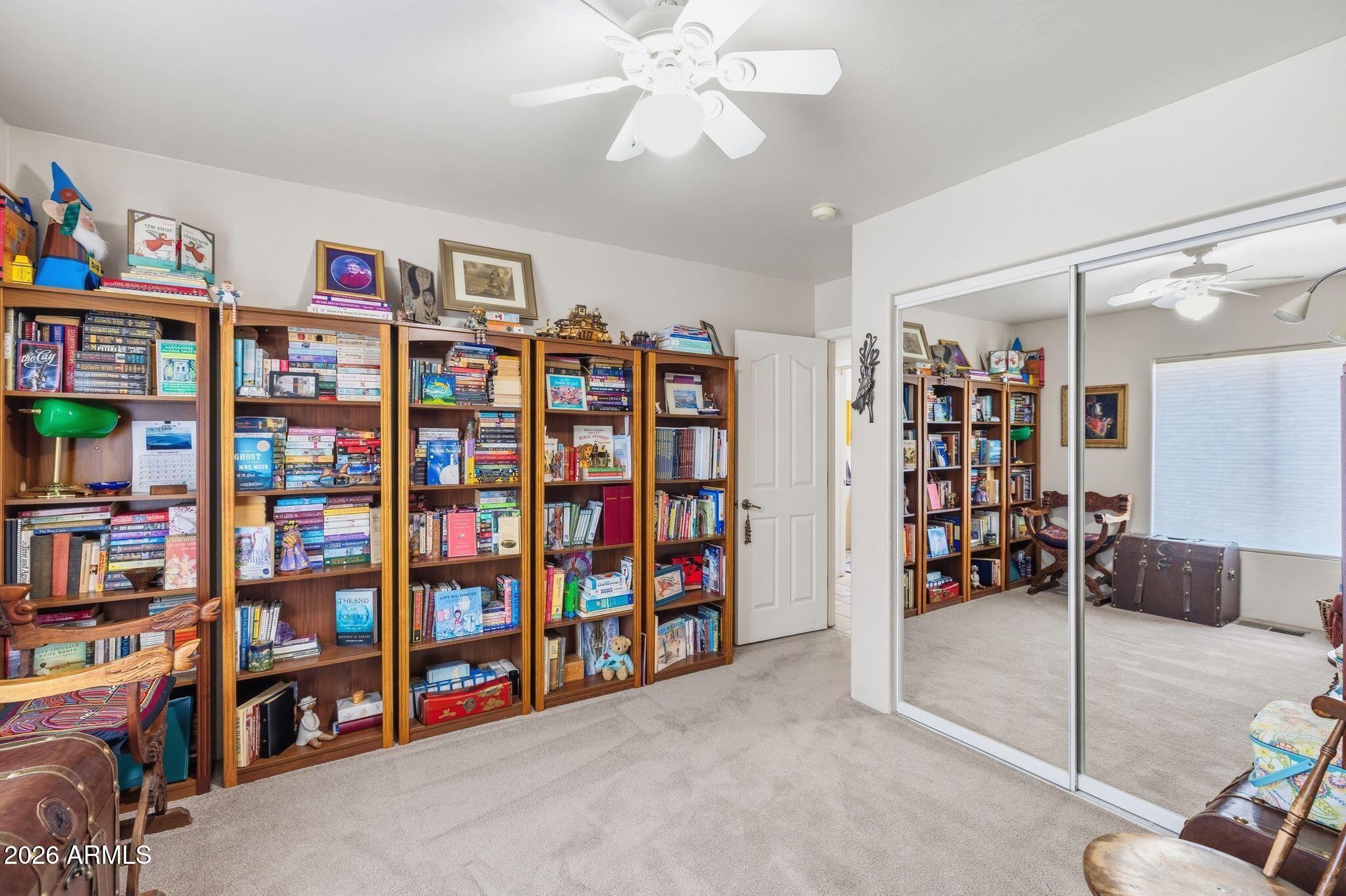 150 W TAMARACK Lane