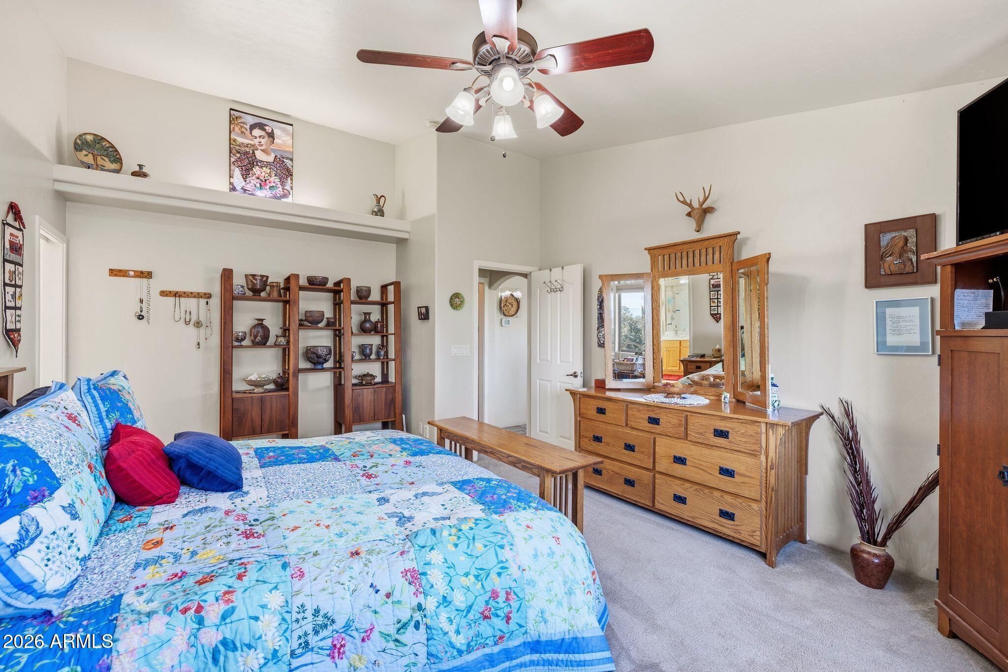 150 W TAMARACK Lane