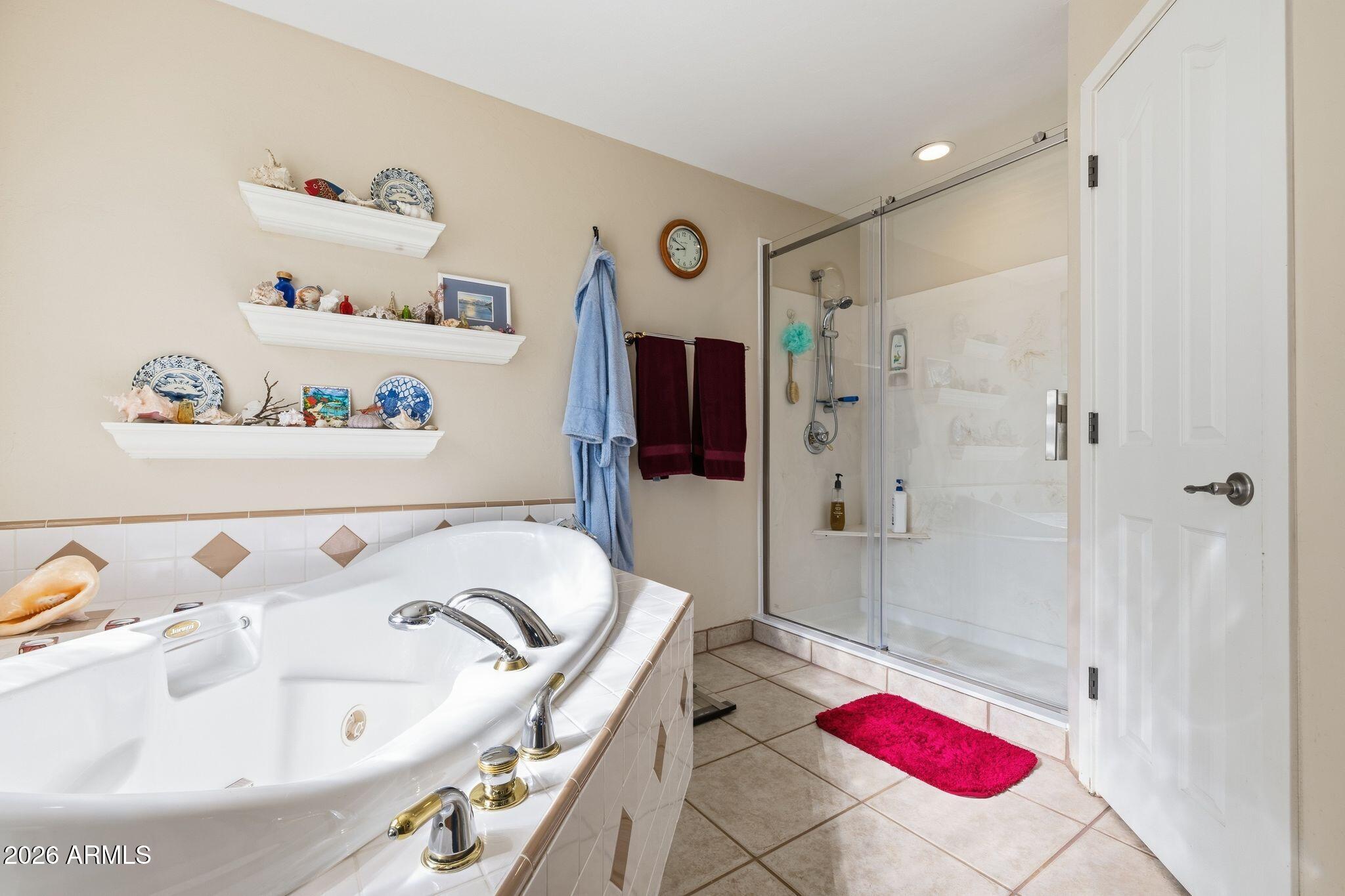150 W TAMARACK Lane