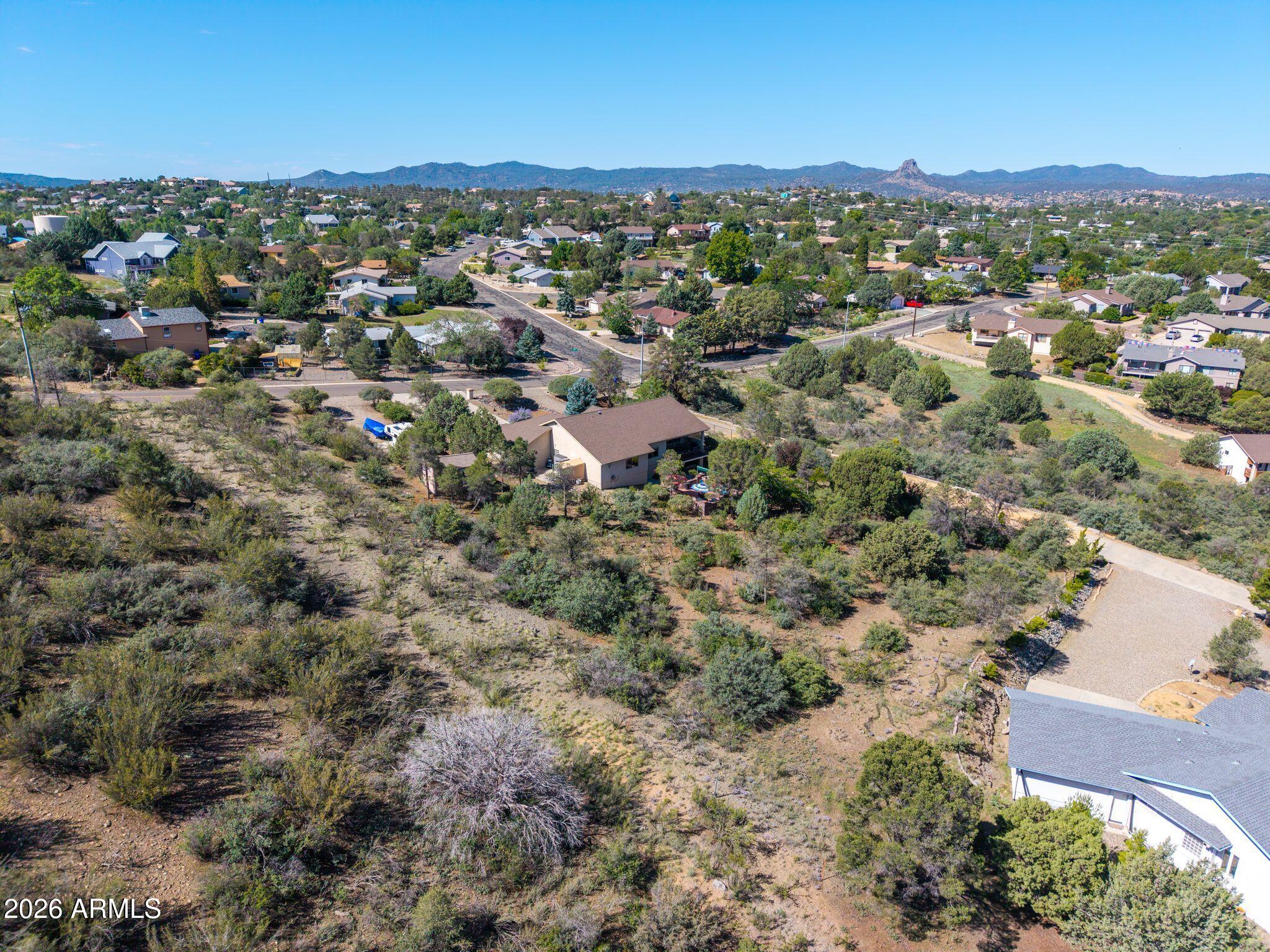 150 W TAMARACK Lane