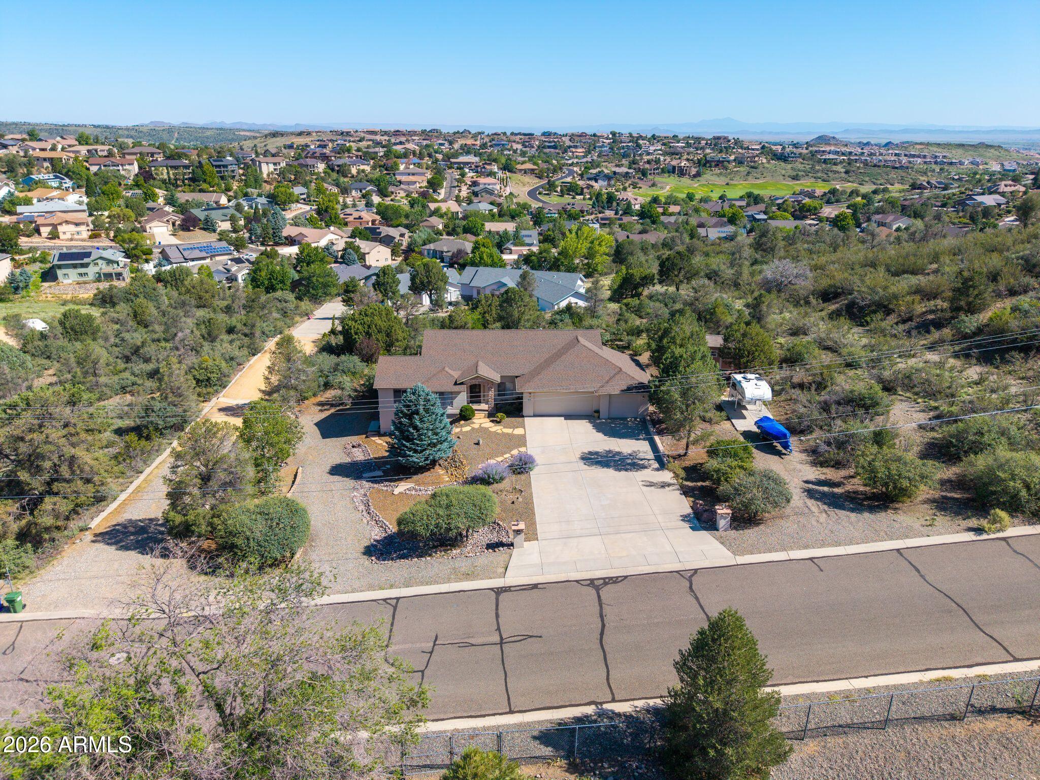 150 W TAMARACK Lane