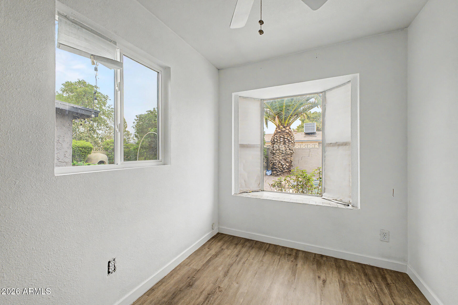 2102 W Utopia Road