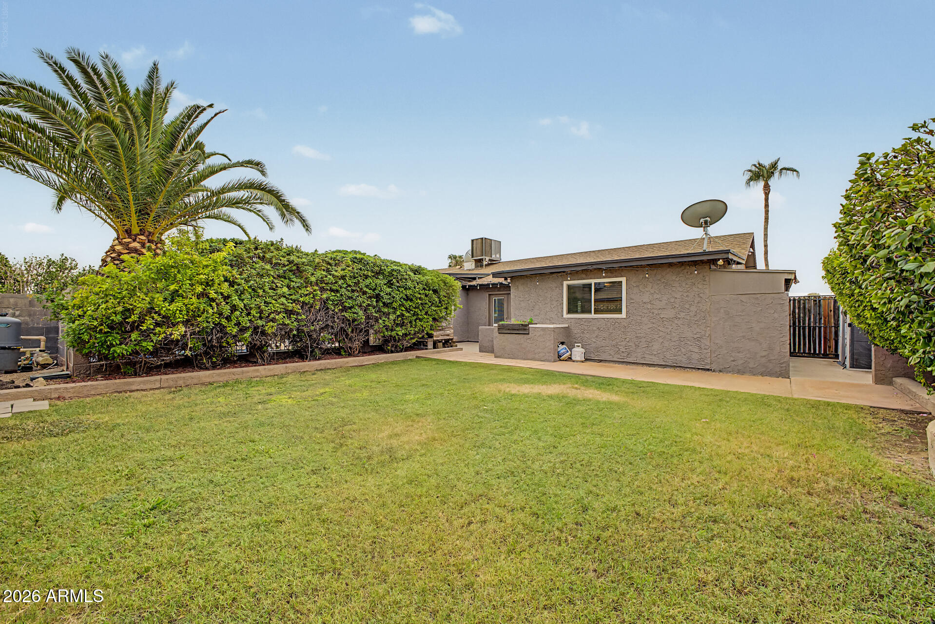 2102 W Utopia Road