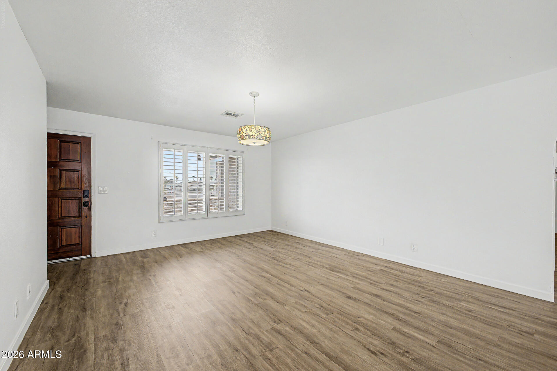 2102 W Utopia Road