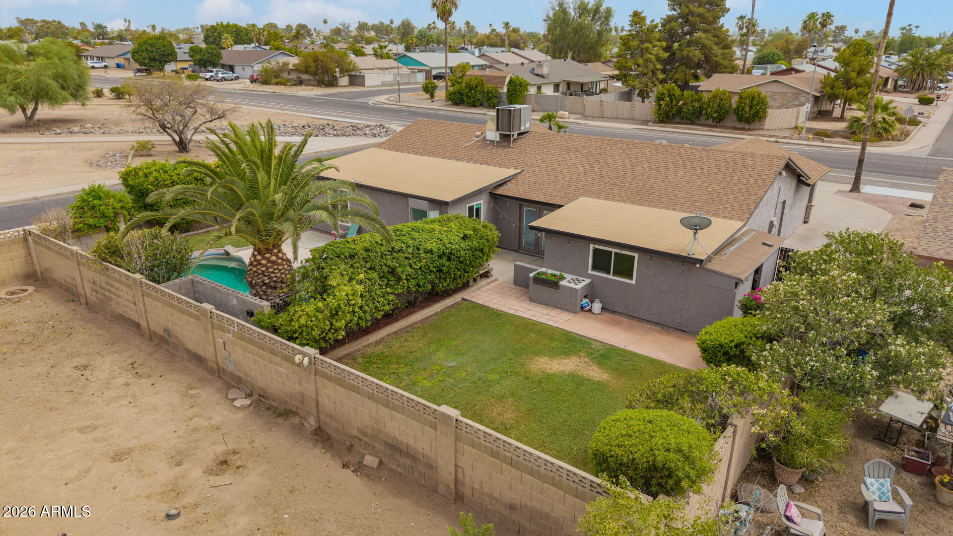 2102 W Utopia Road
