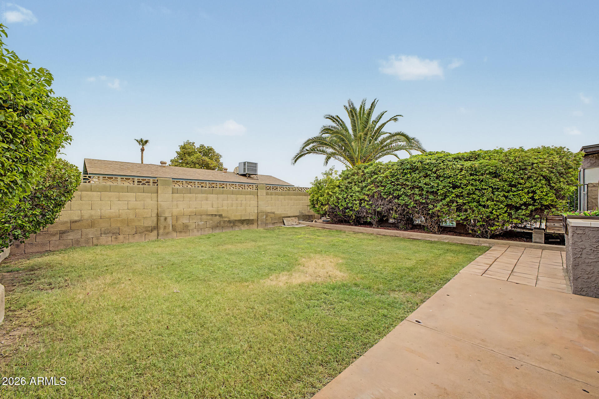 2102 W Utopia Road
