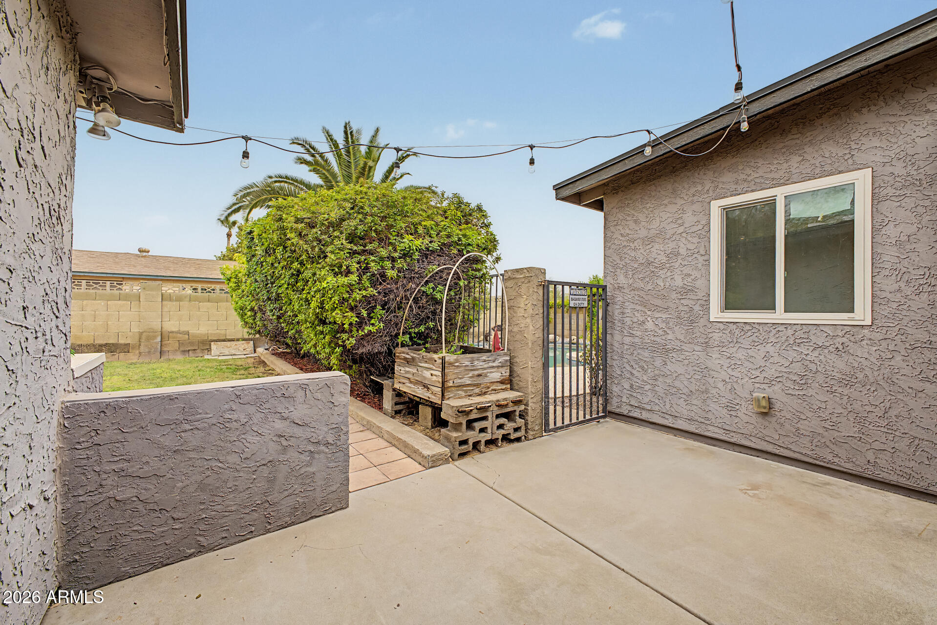 2102 W Utopia Road