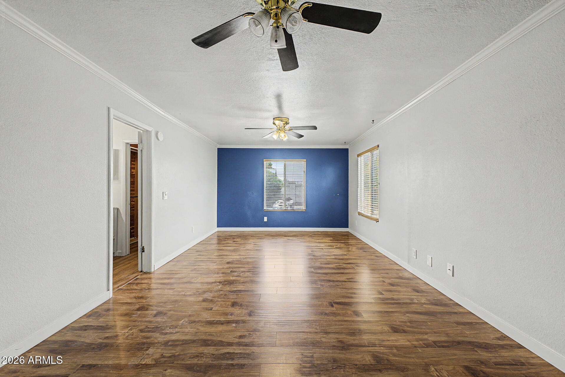 2102 W Utopia Road