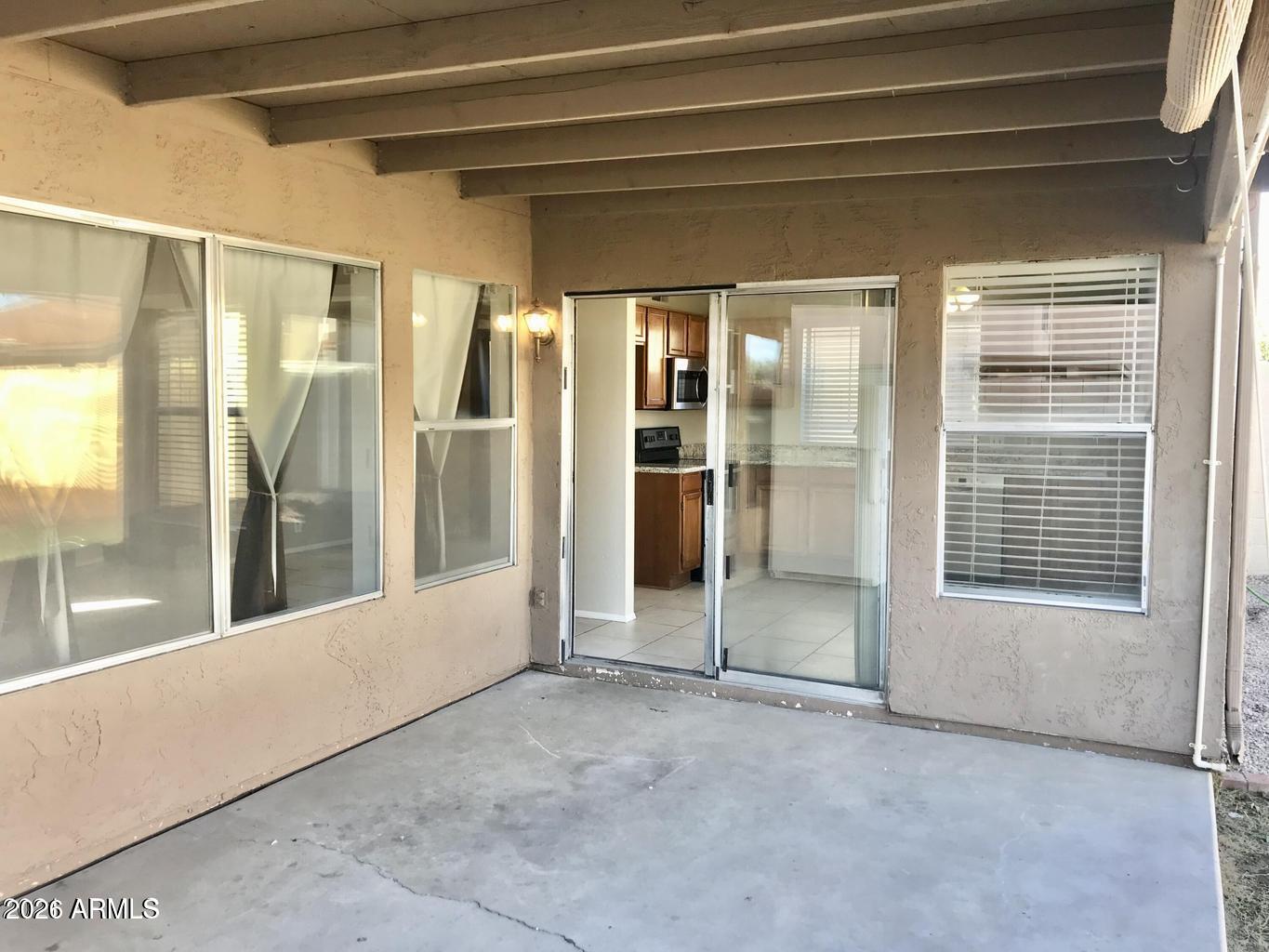 3946 W Camino Del Rio