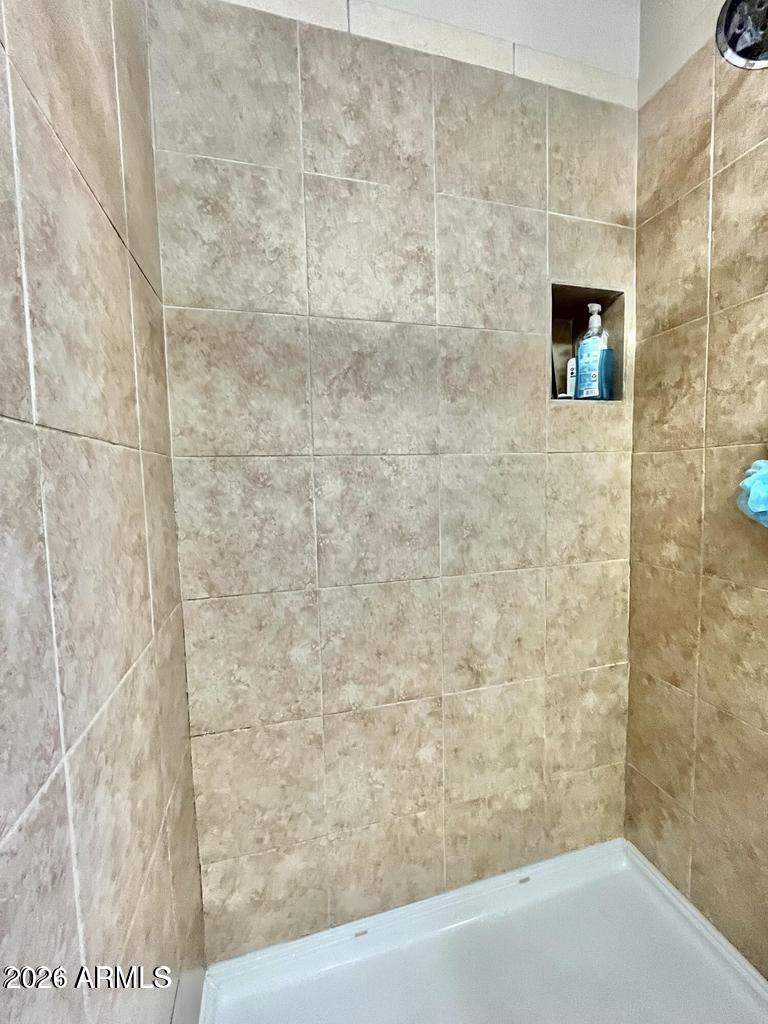 3946 W Camino Del Rio