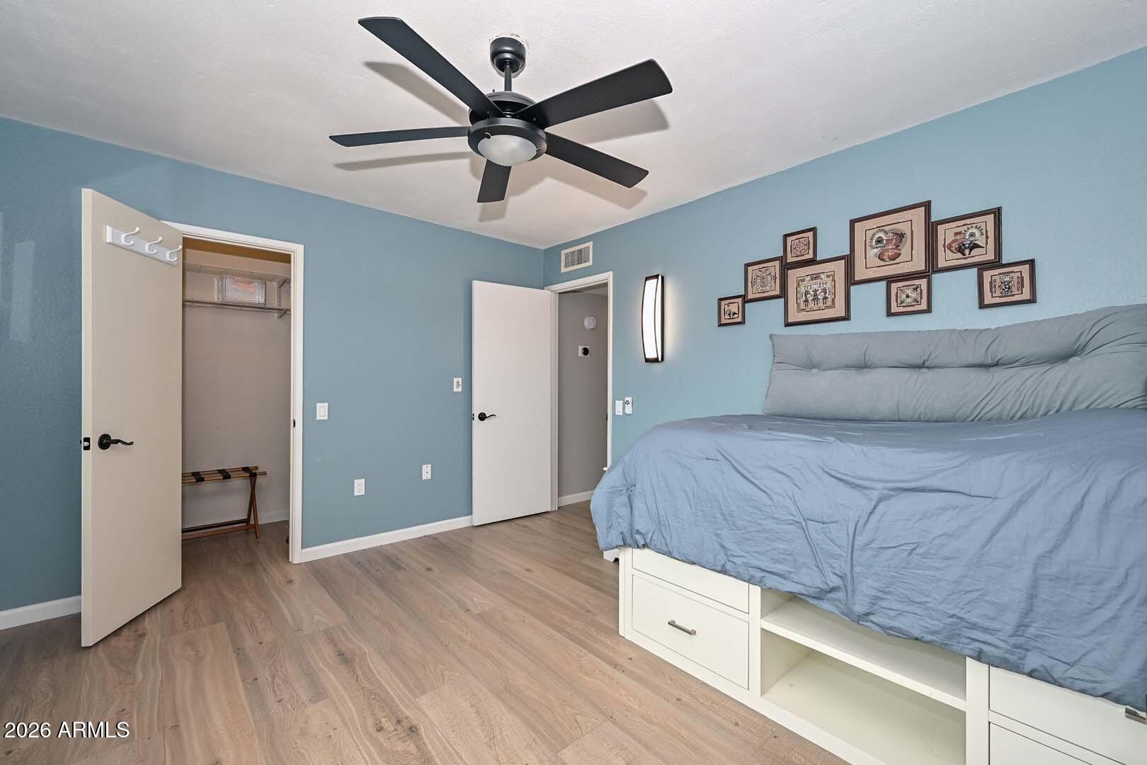19022 N 99 Drive
