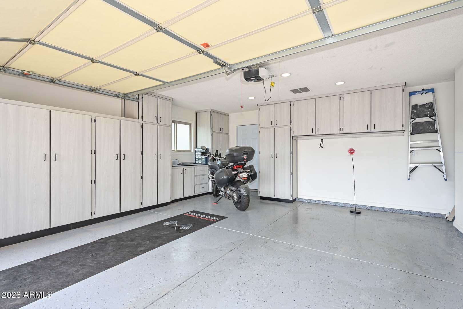 19022 N 99 Drive