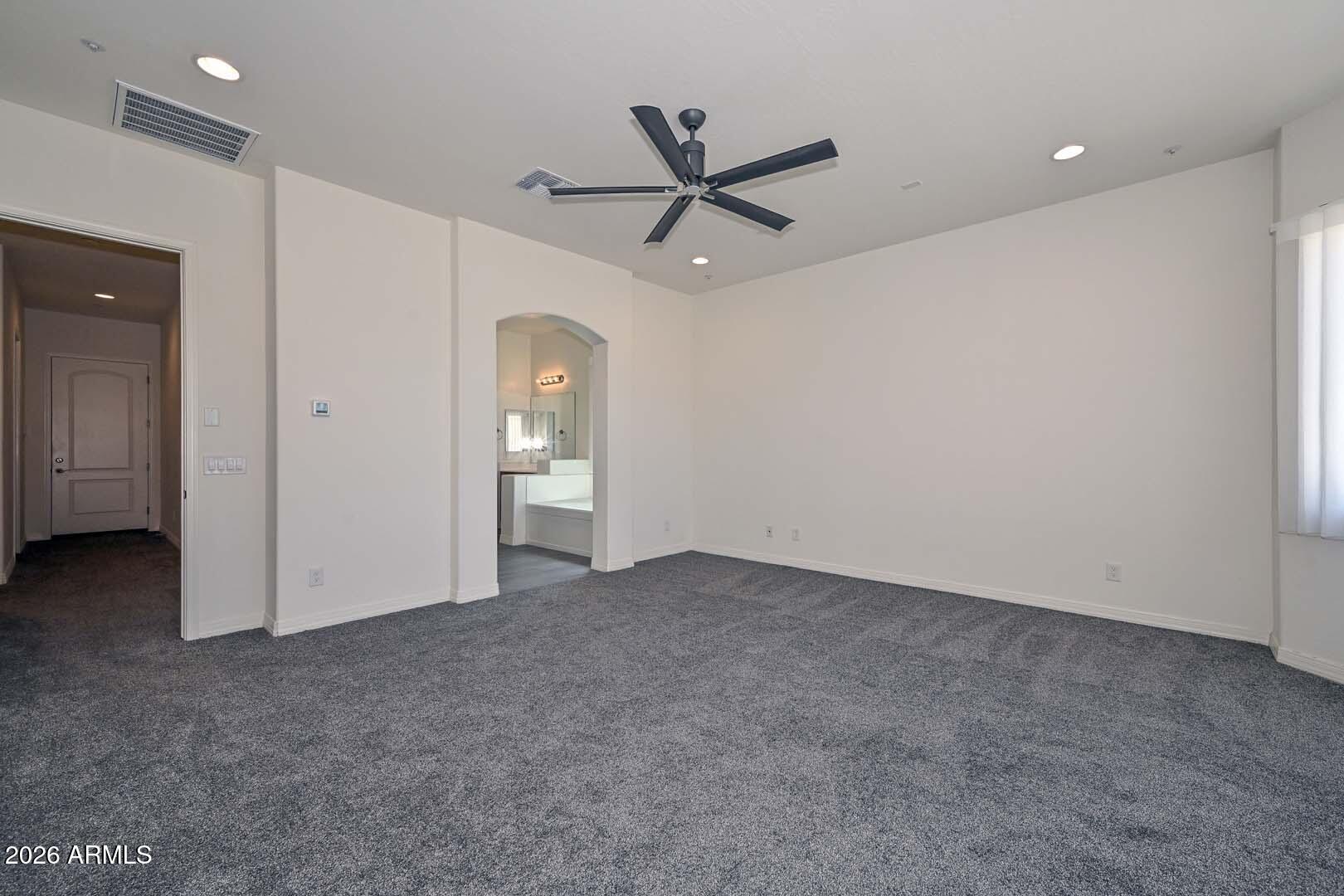 21836 W QUAILS NEST