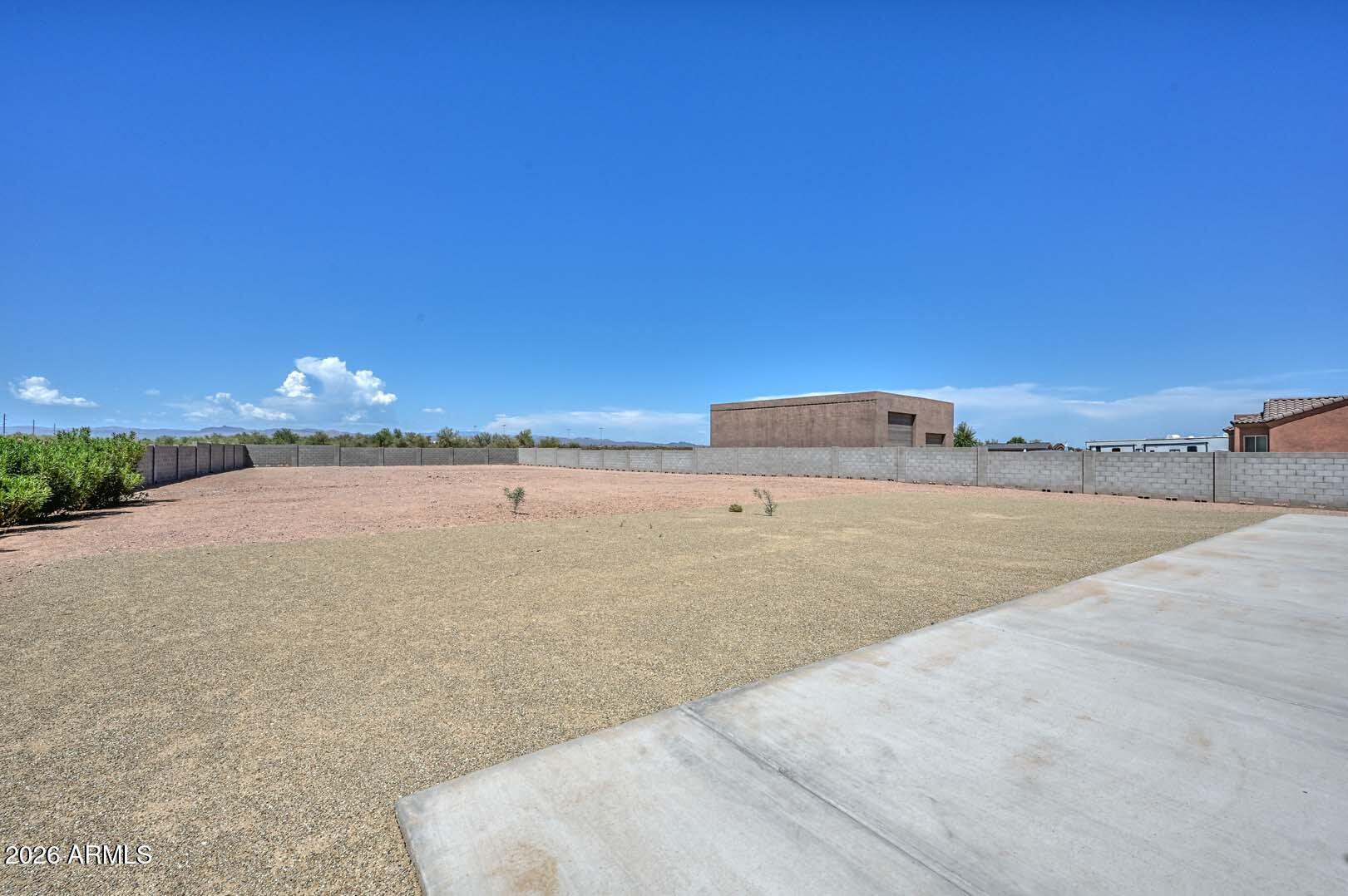 21836 W QUAILS NEST