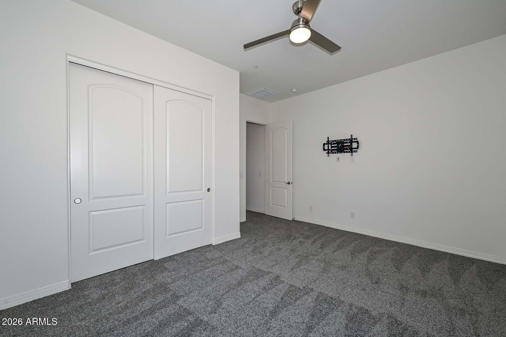 21836 W QUAILS NEST