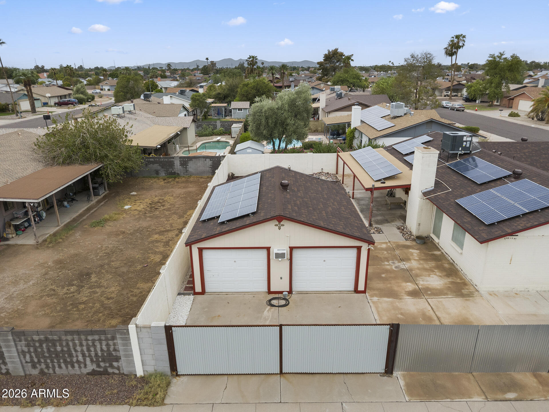 5107 W CORRINE Drive