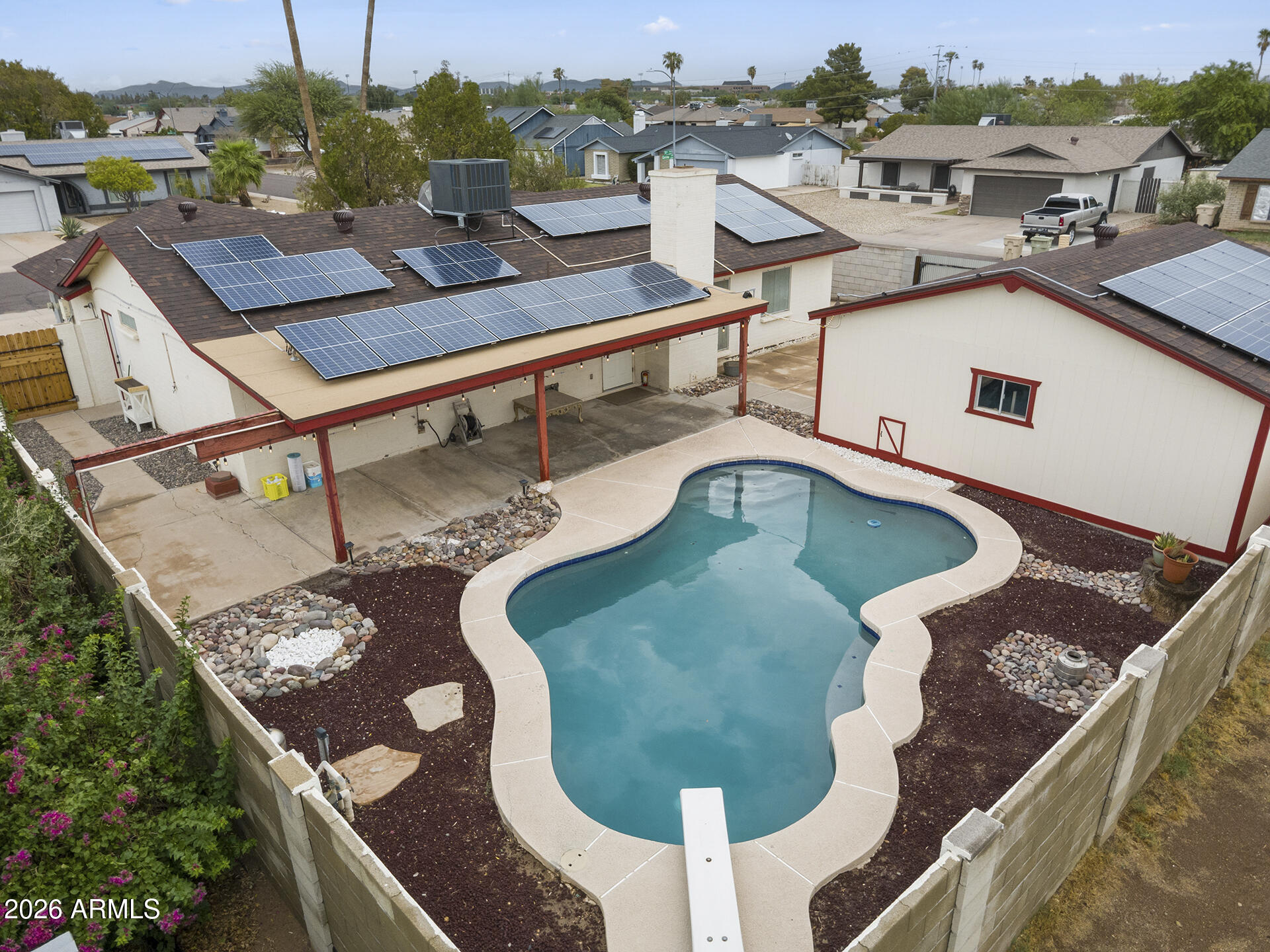 5107 W CORRINE Drive