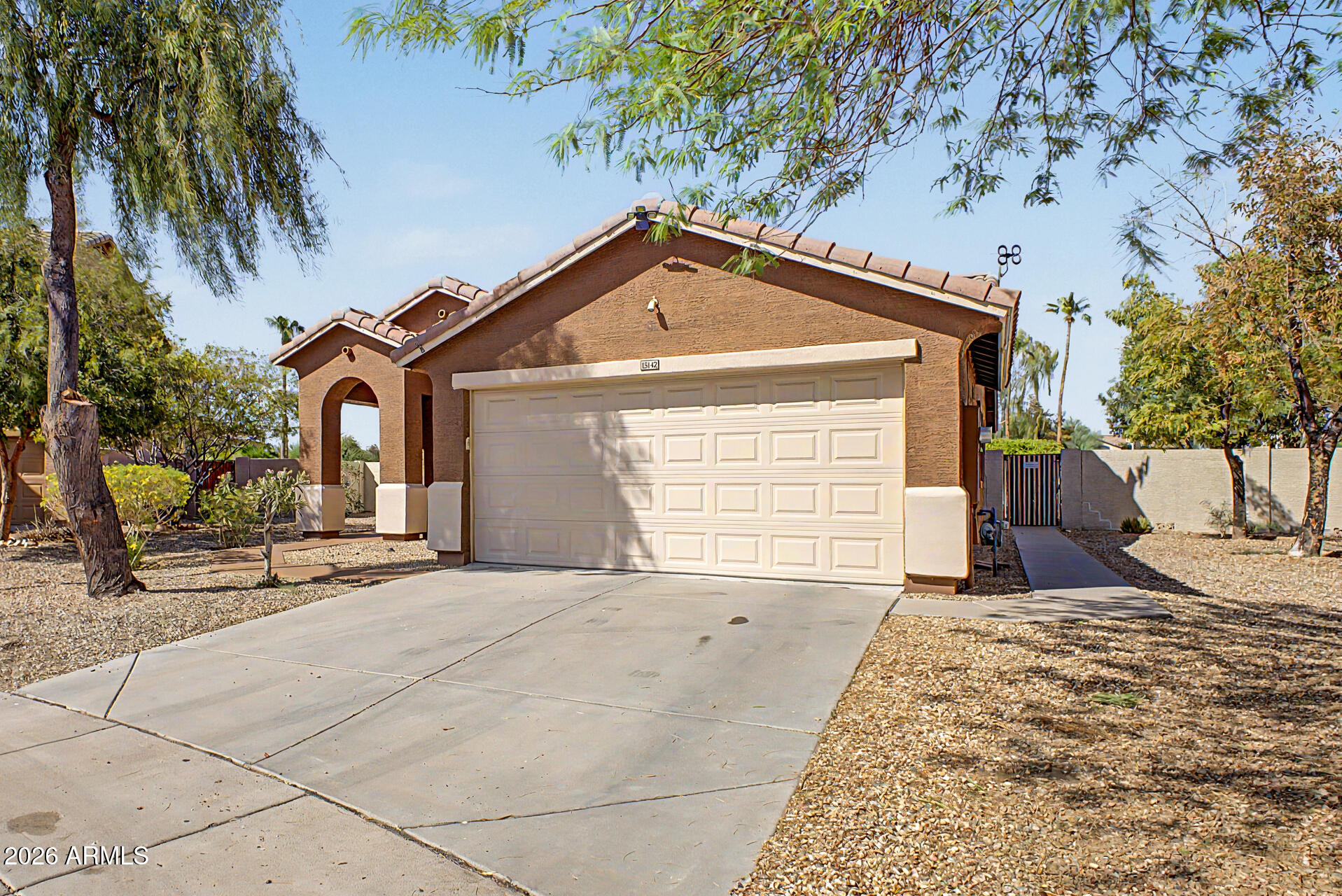 15142 W Smokey Drive