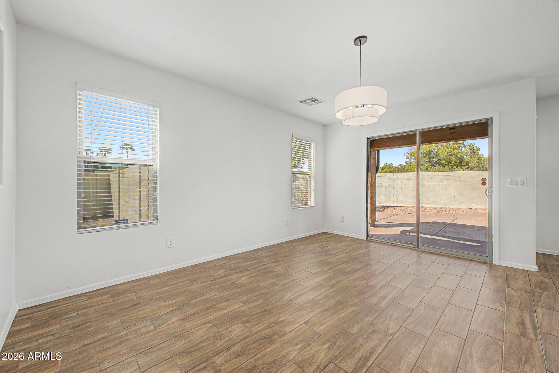 15142 W Smokey Drive