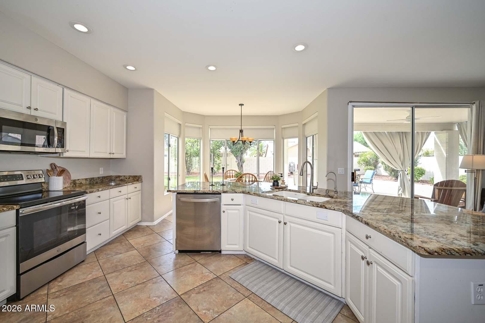 7133 W PARAISO Drive