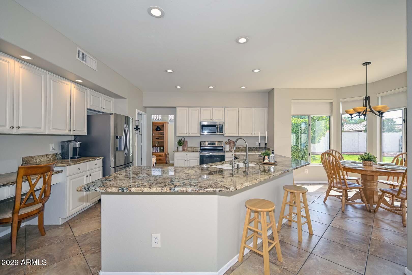 7133 W PARAISO Drive