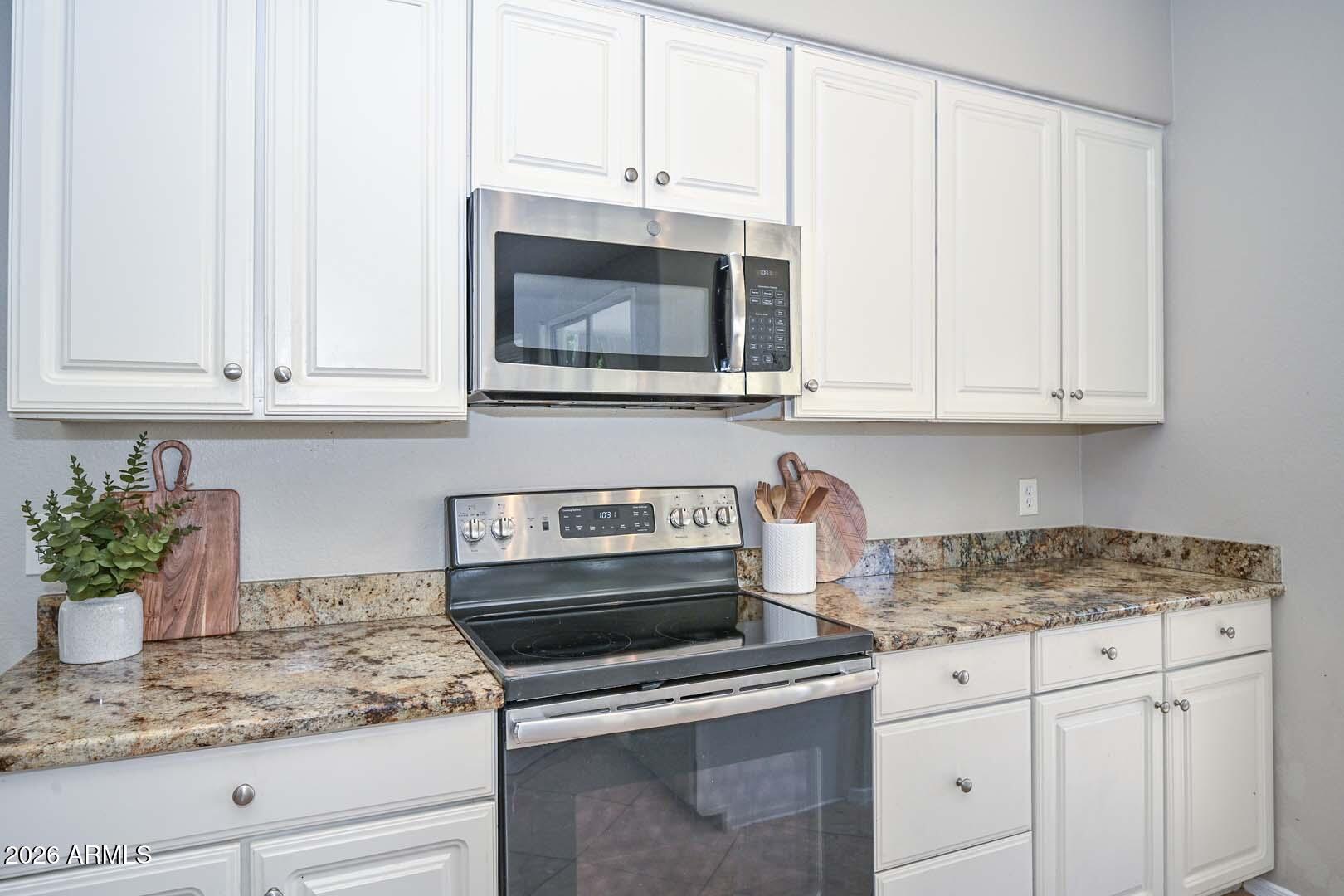 7133 W PARAISO Drive