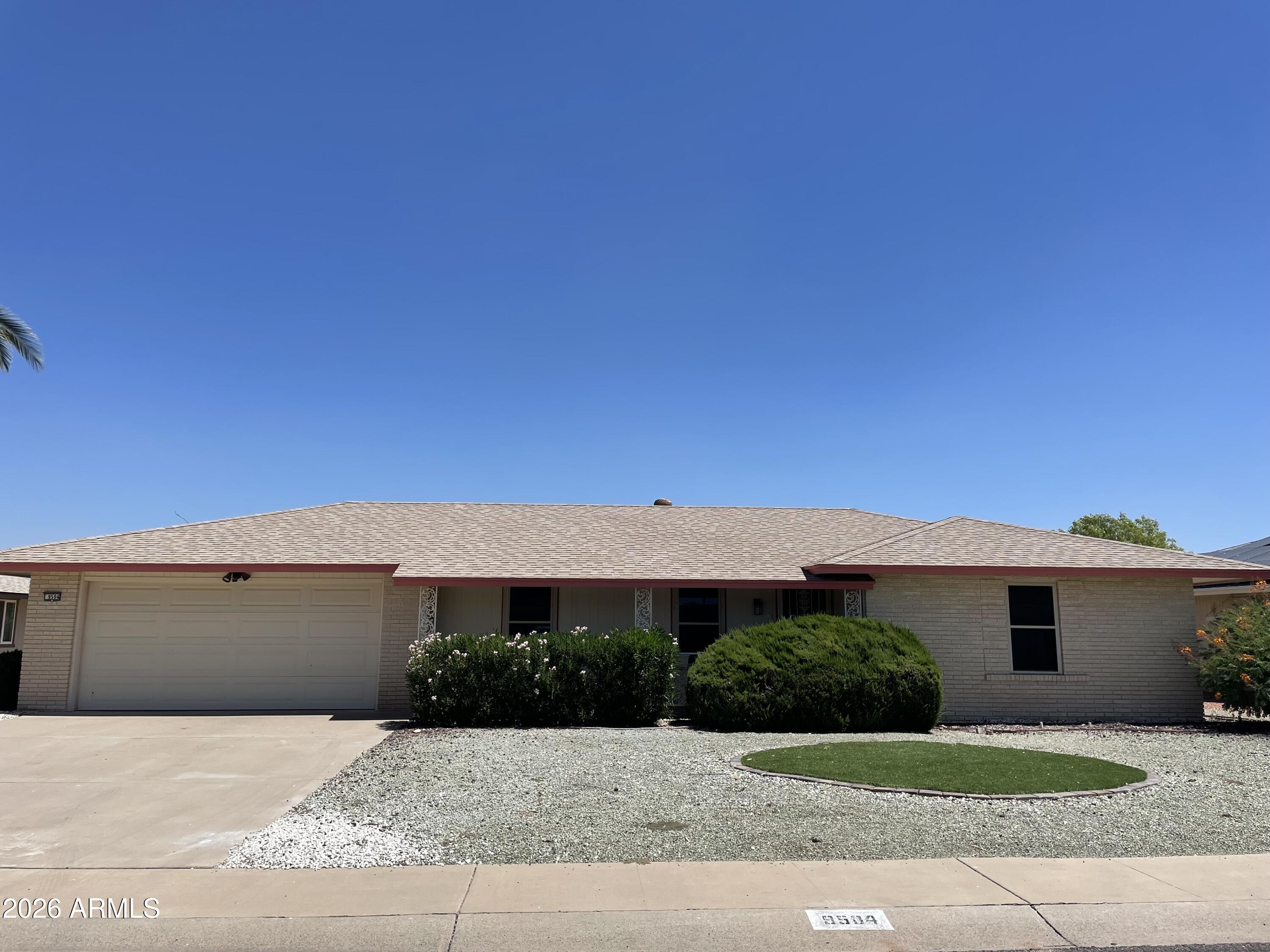 9504 W HIDDEN VALLEY Circle