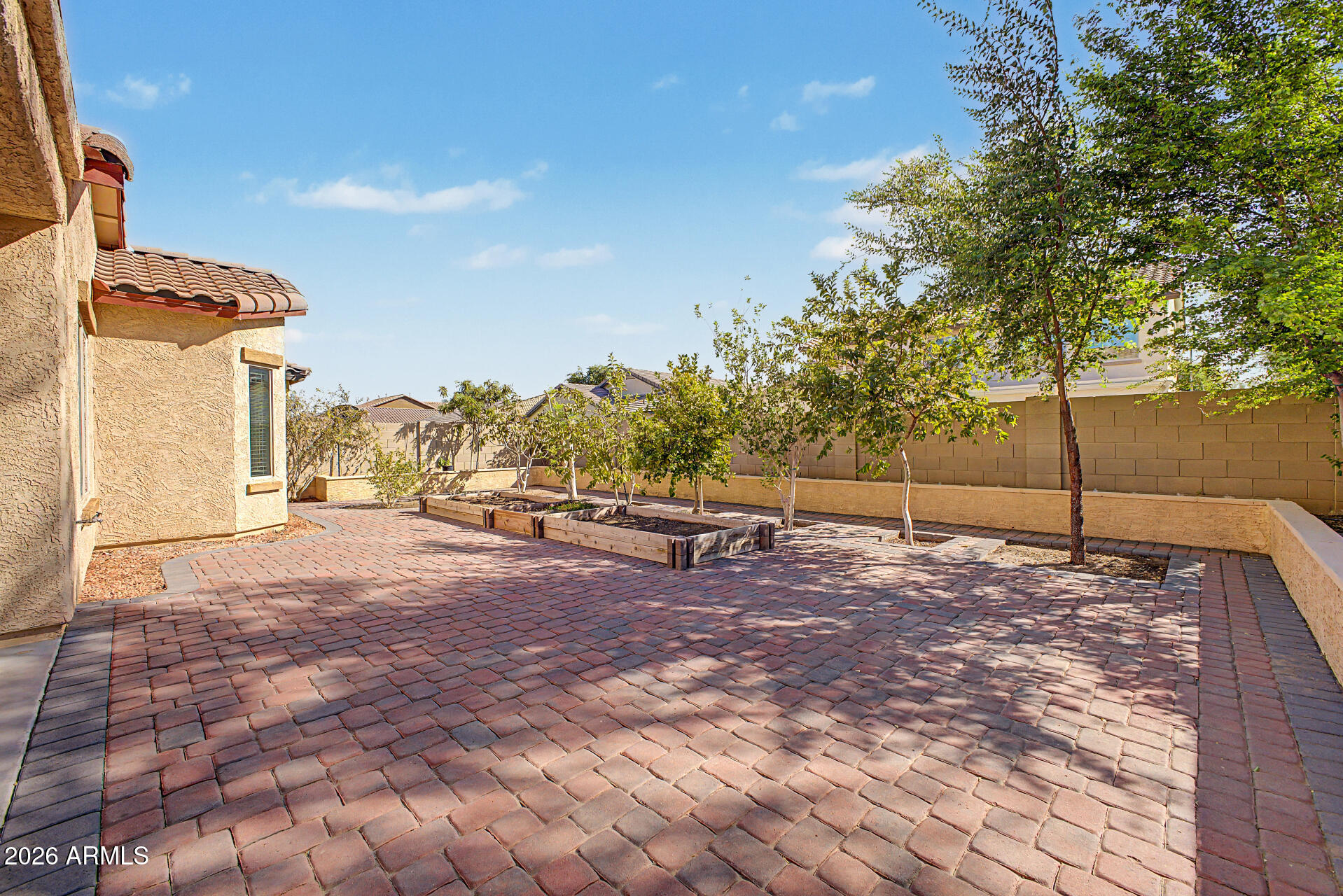 10755 W DESERT ELM Lane