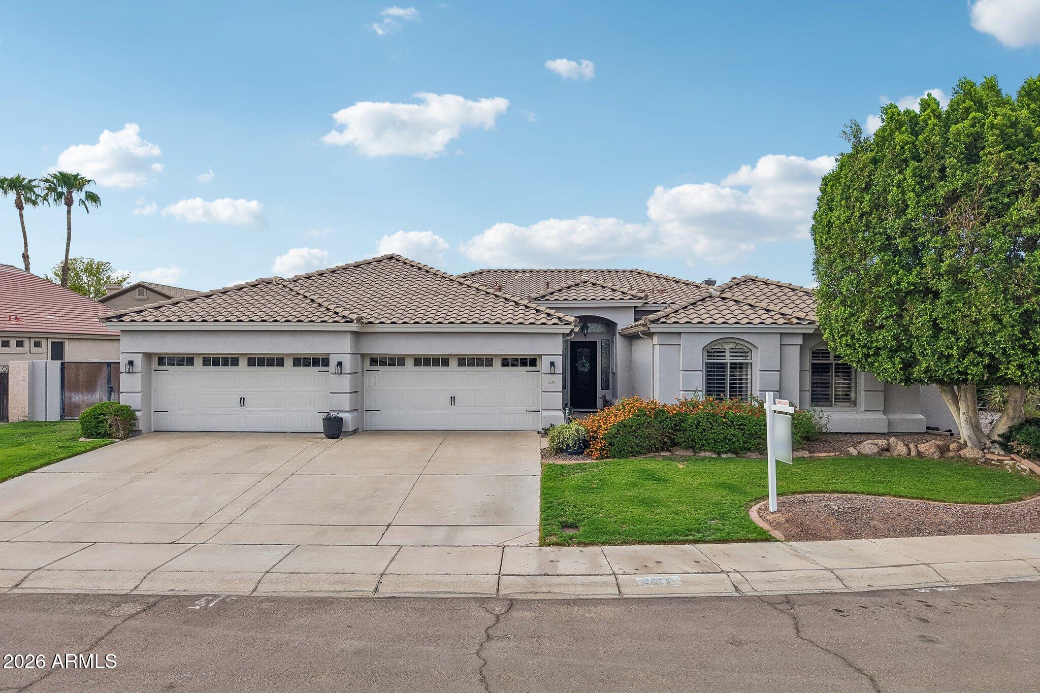 6980 W QUAIL Avenue