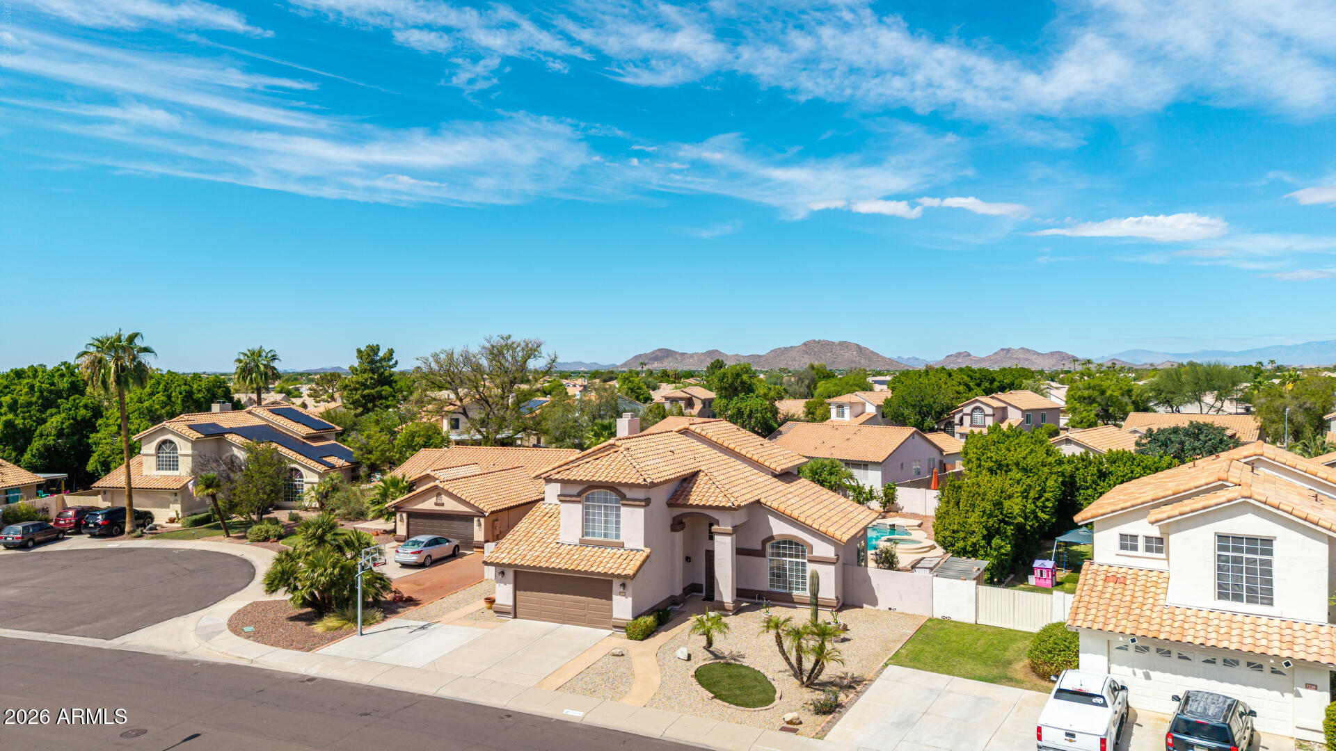 7220 W LOS GATOS Drive