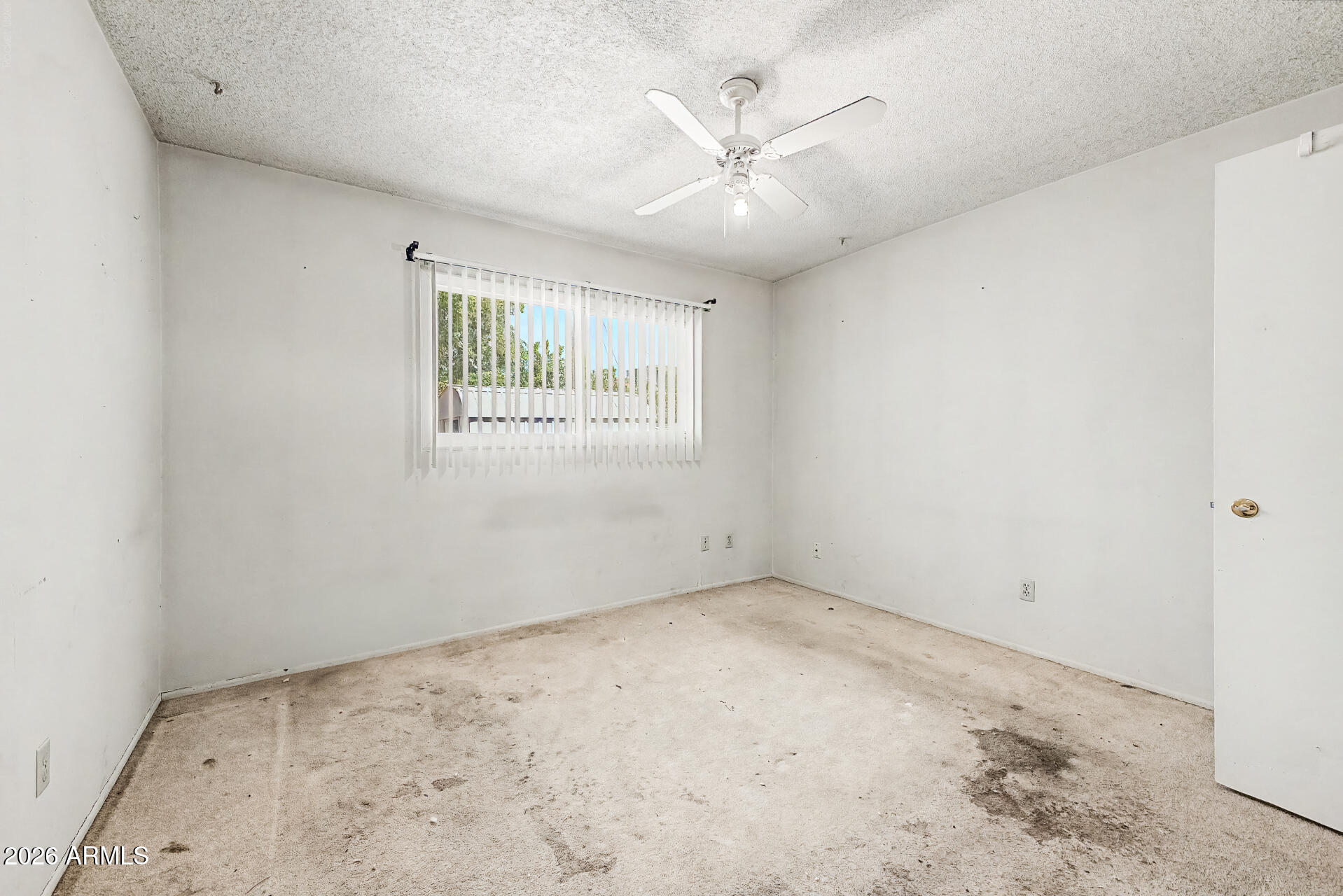4320 W Rose Lane