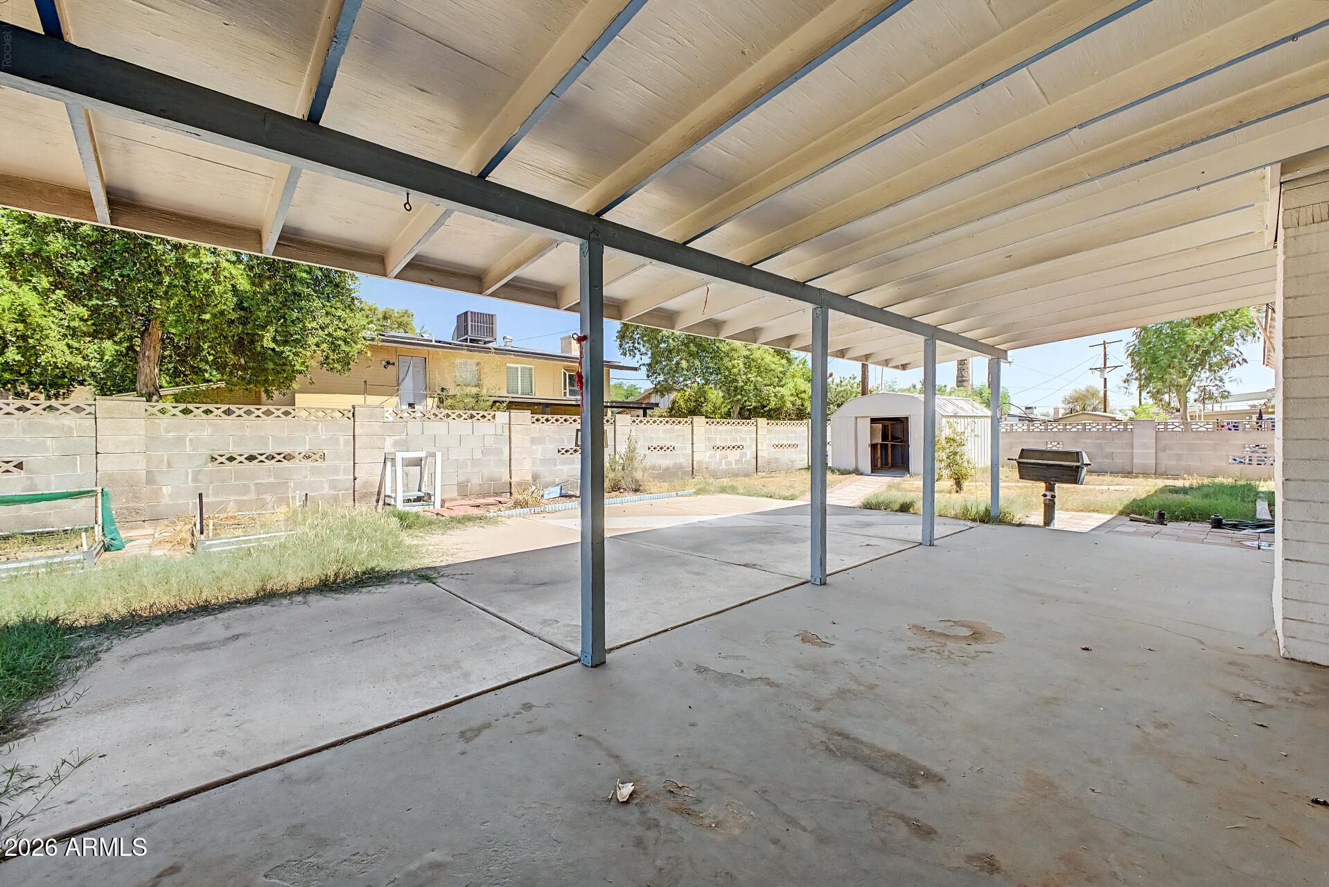 4320 W Rose Lane