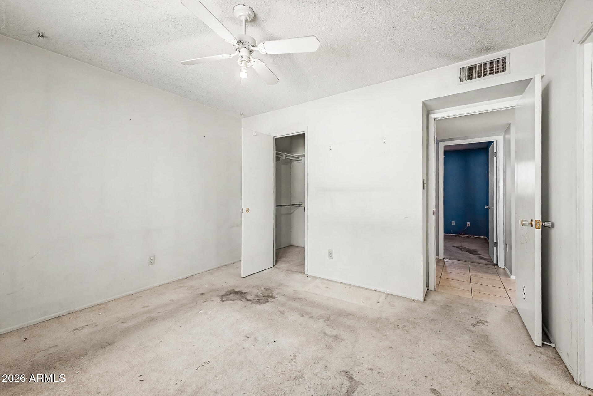 4320 W Rose Lane