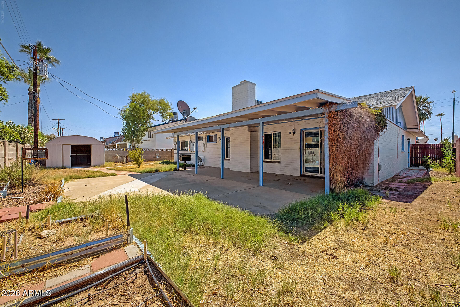 4320 W Rose Lane