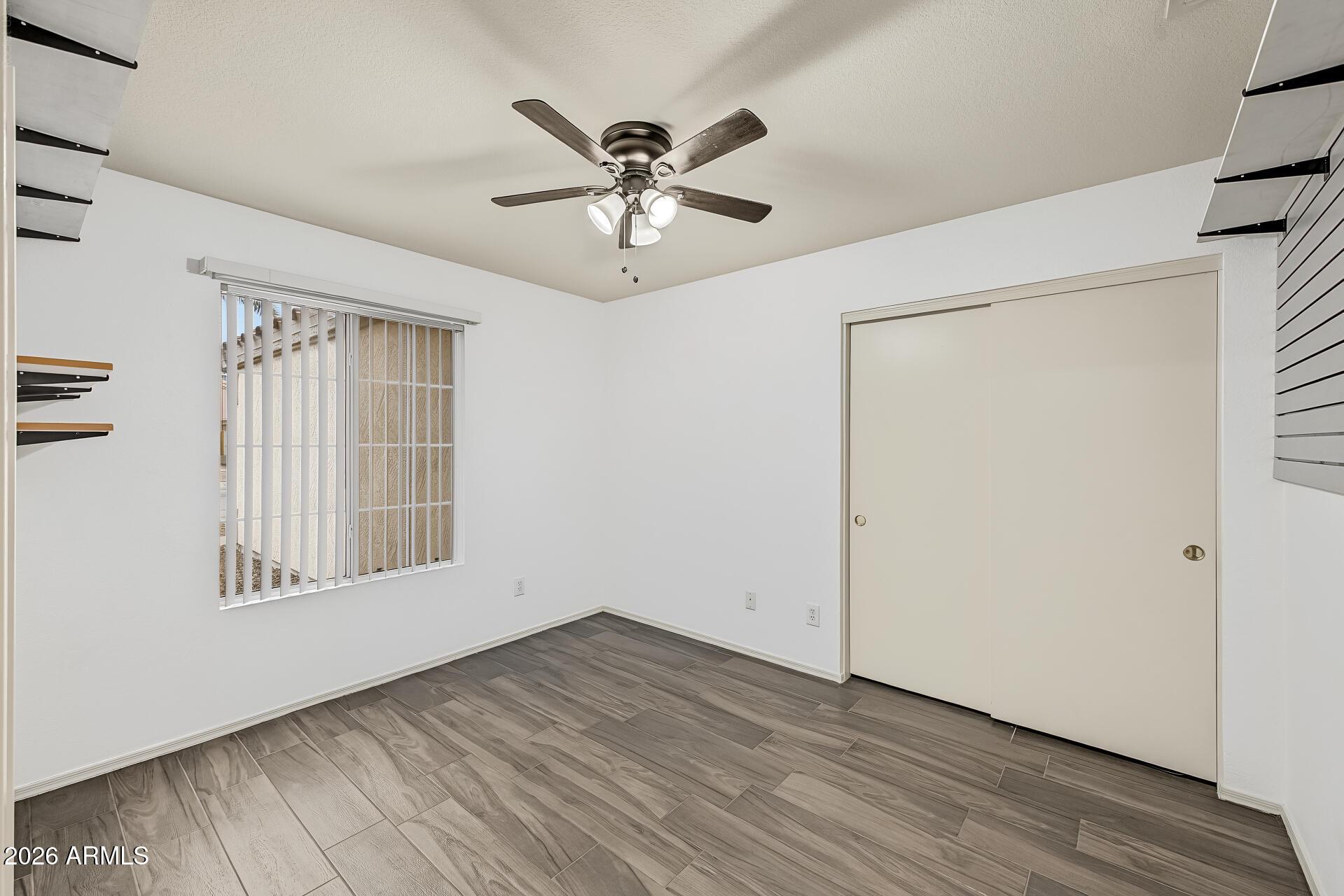 5175 W Kerry Lane