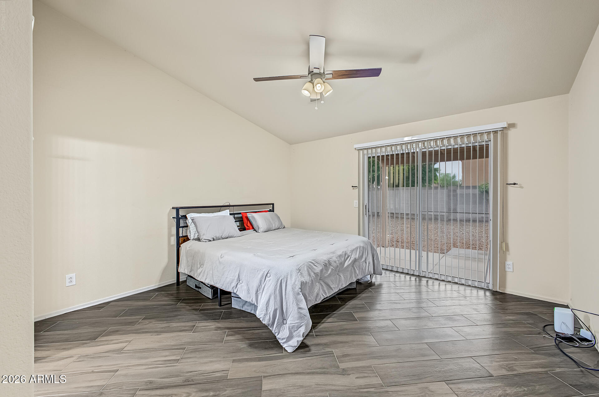 5175 W Kerry Lane