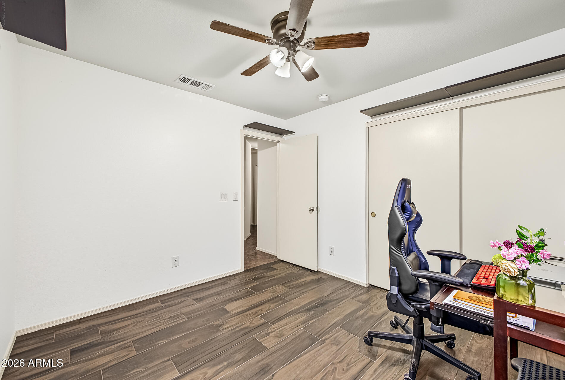 5175 W Kerry Lane