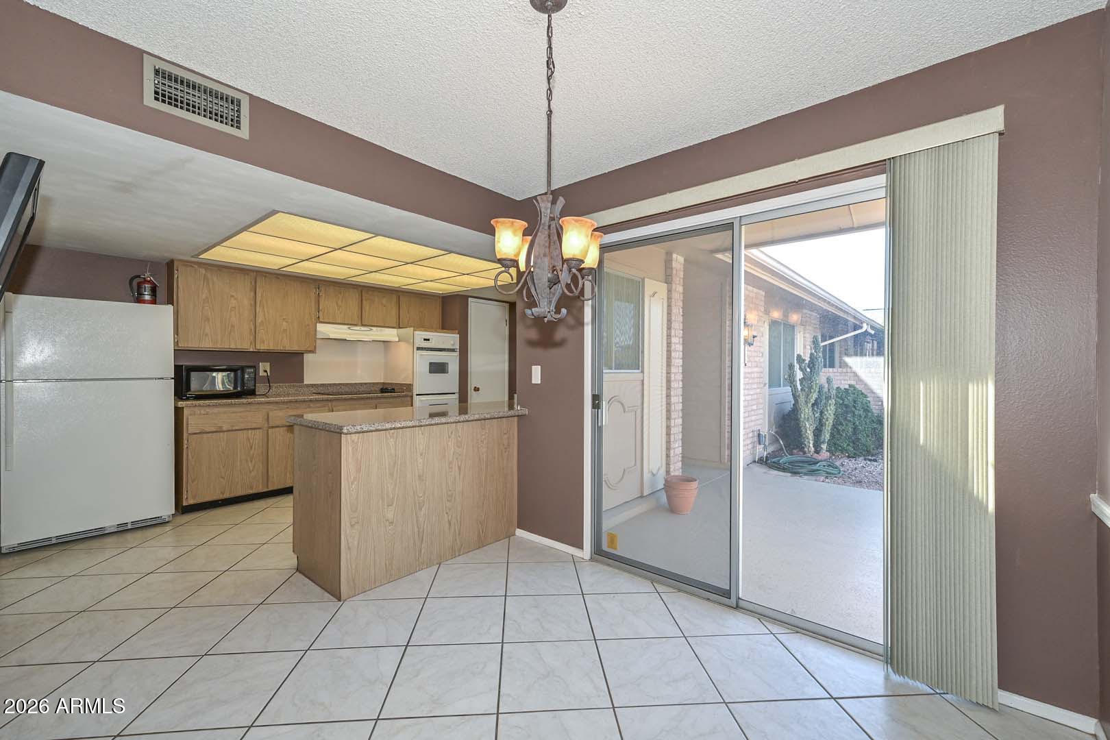 10220 W PINERIDGE Drive