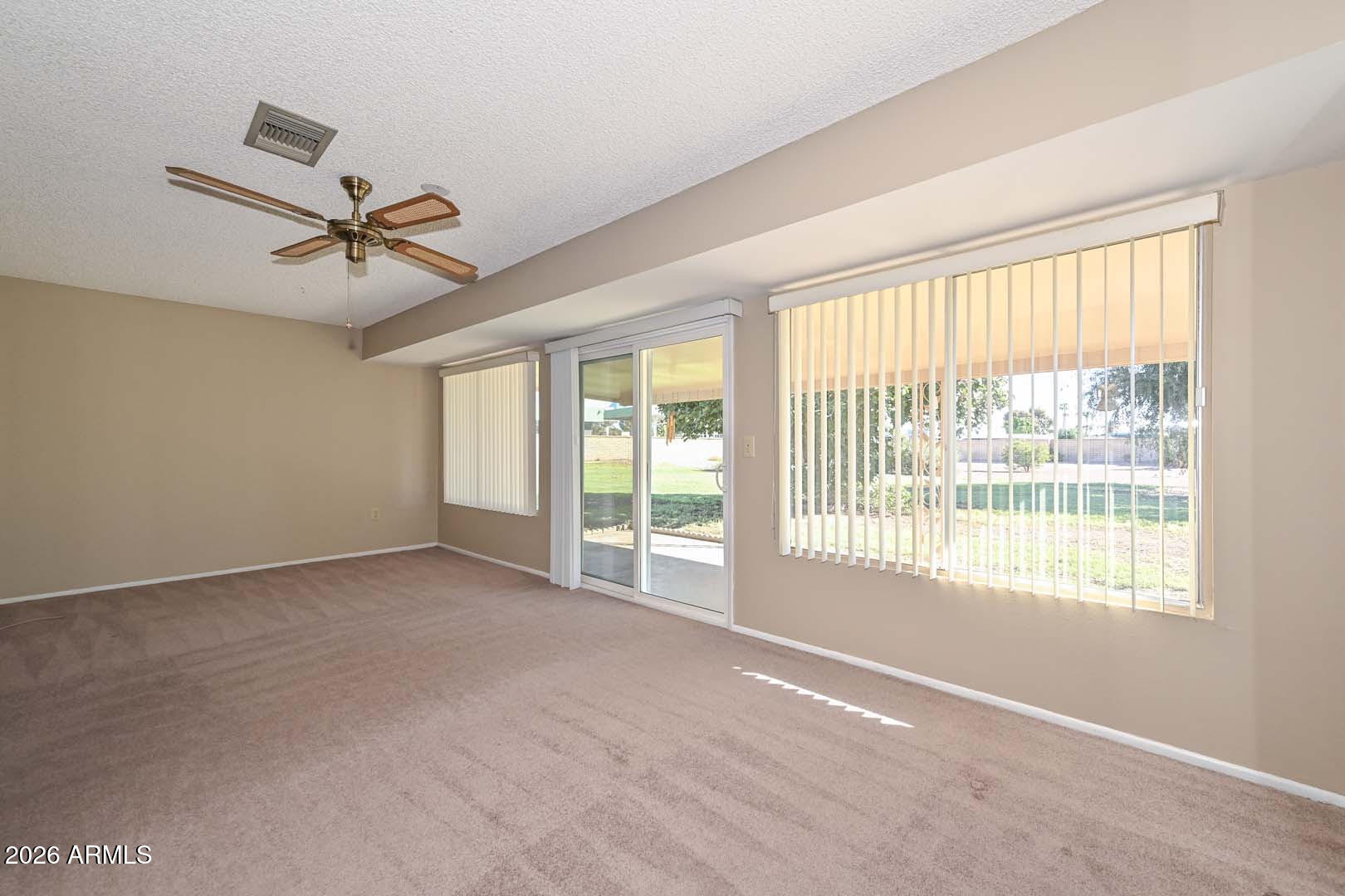 10220 W PINERIDGE Drive