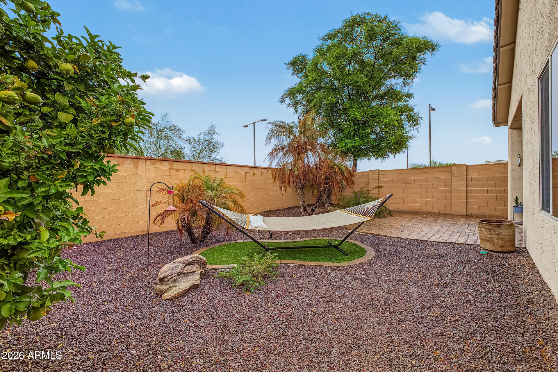 26102 W TONTO Lane