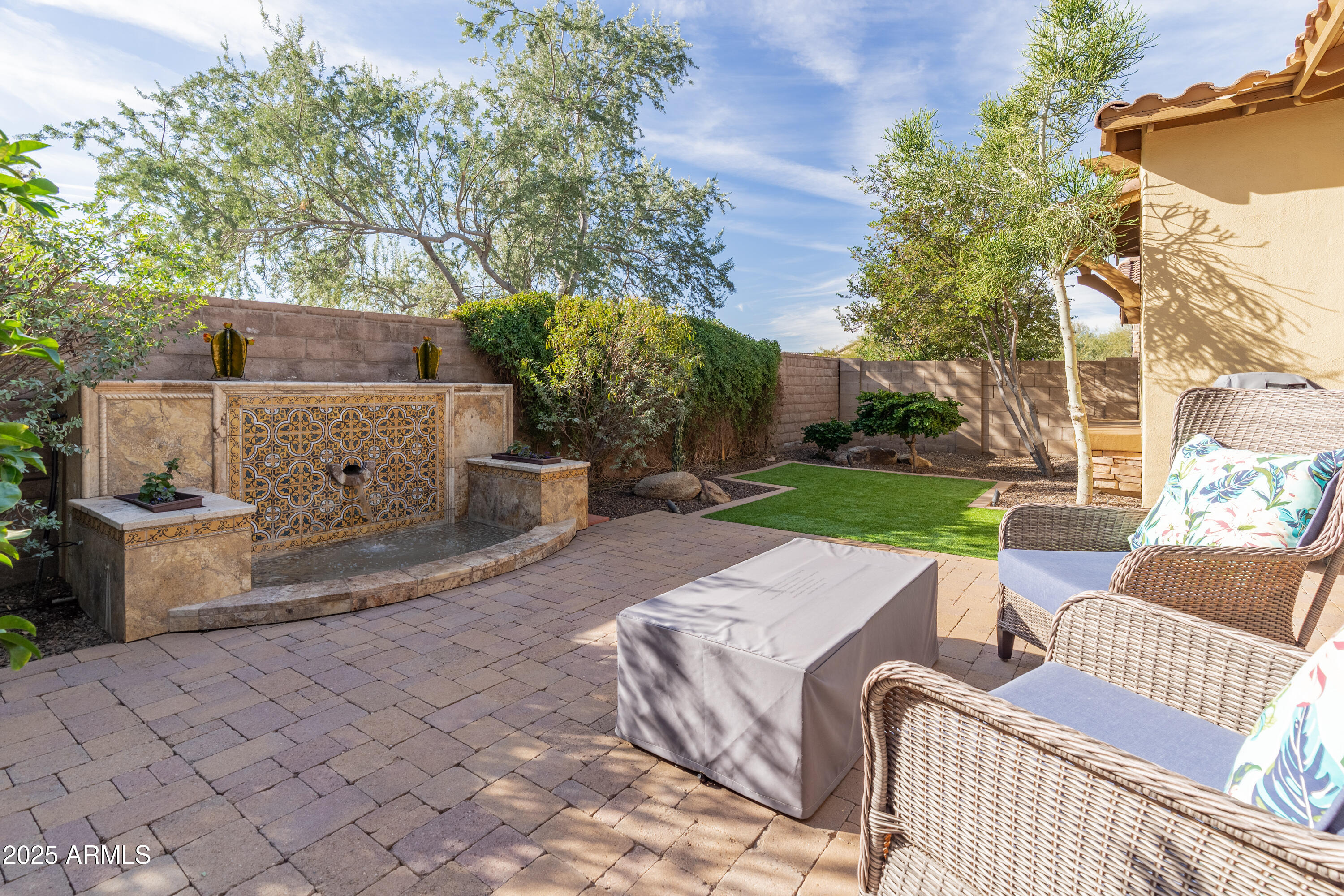 12065 W DESERT MIRAGE Drive