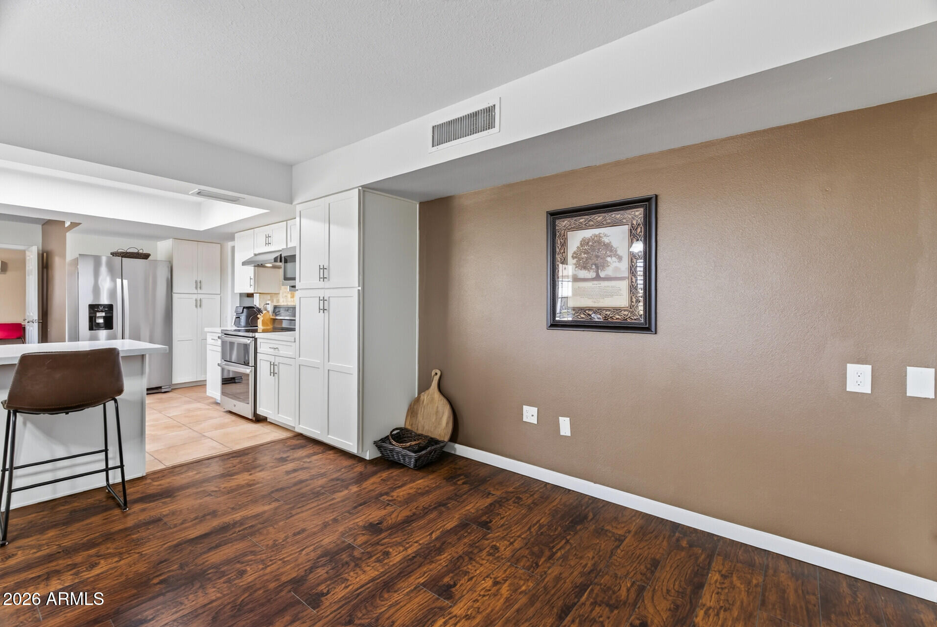 9711 W CALICO Drive