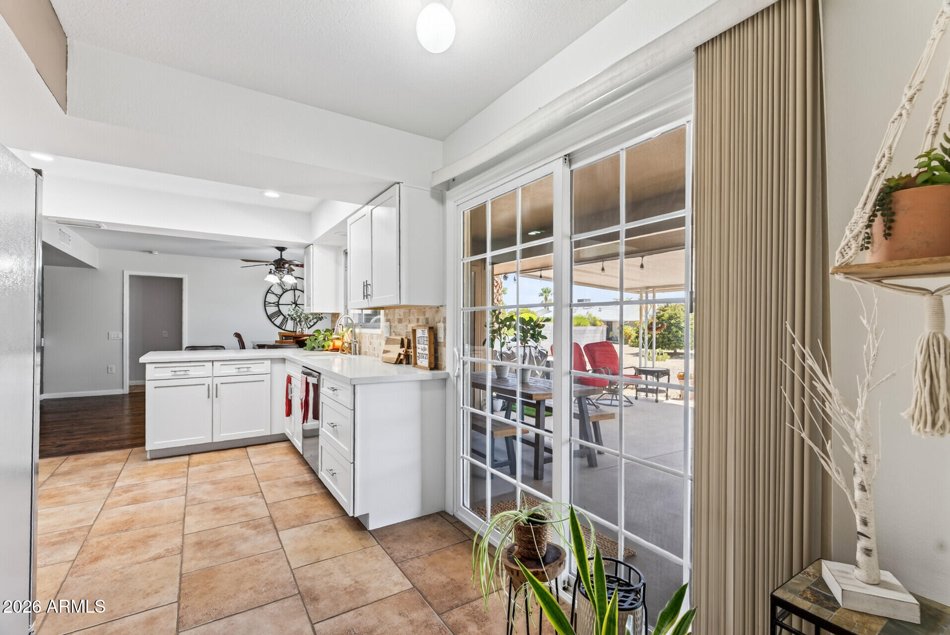9711 W CALICO Drive