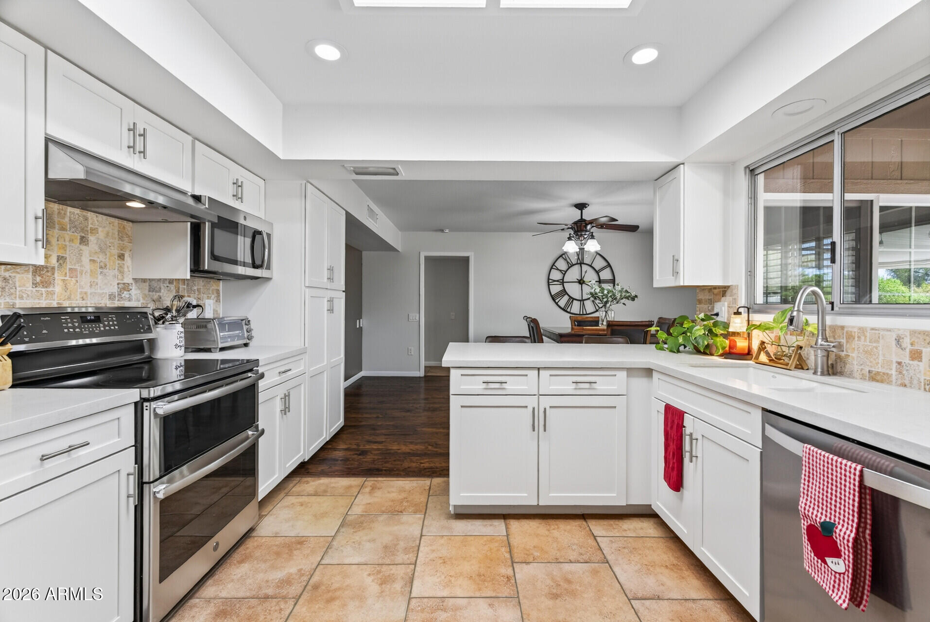 9711 W CALICO Drive