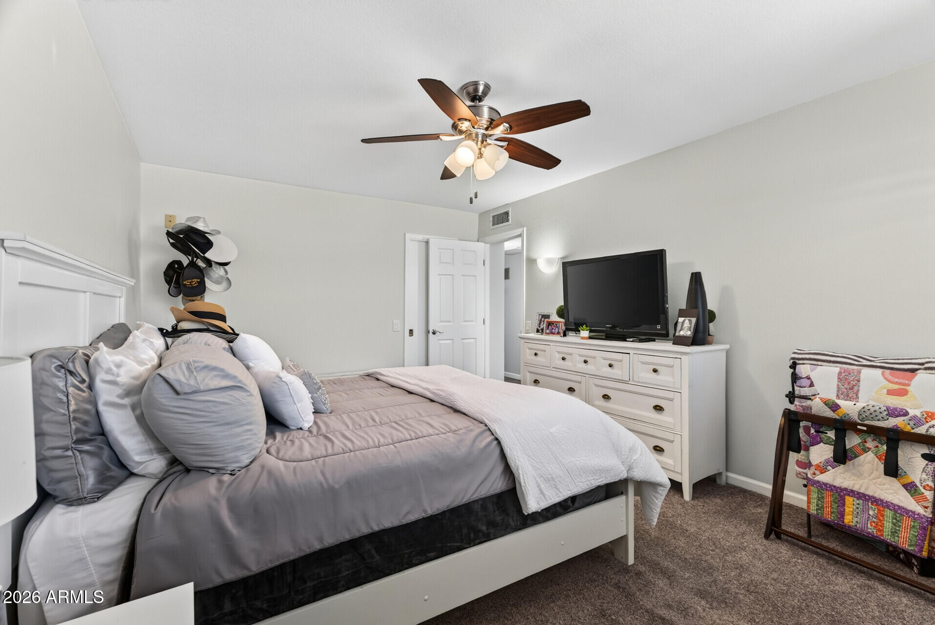 9711 W CALICO Drive