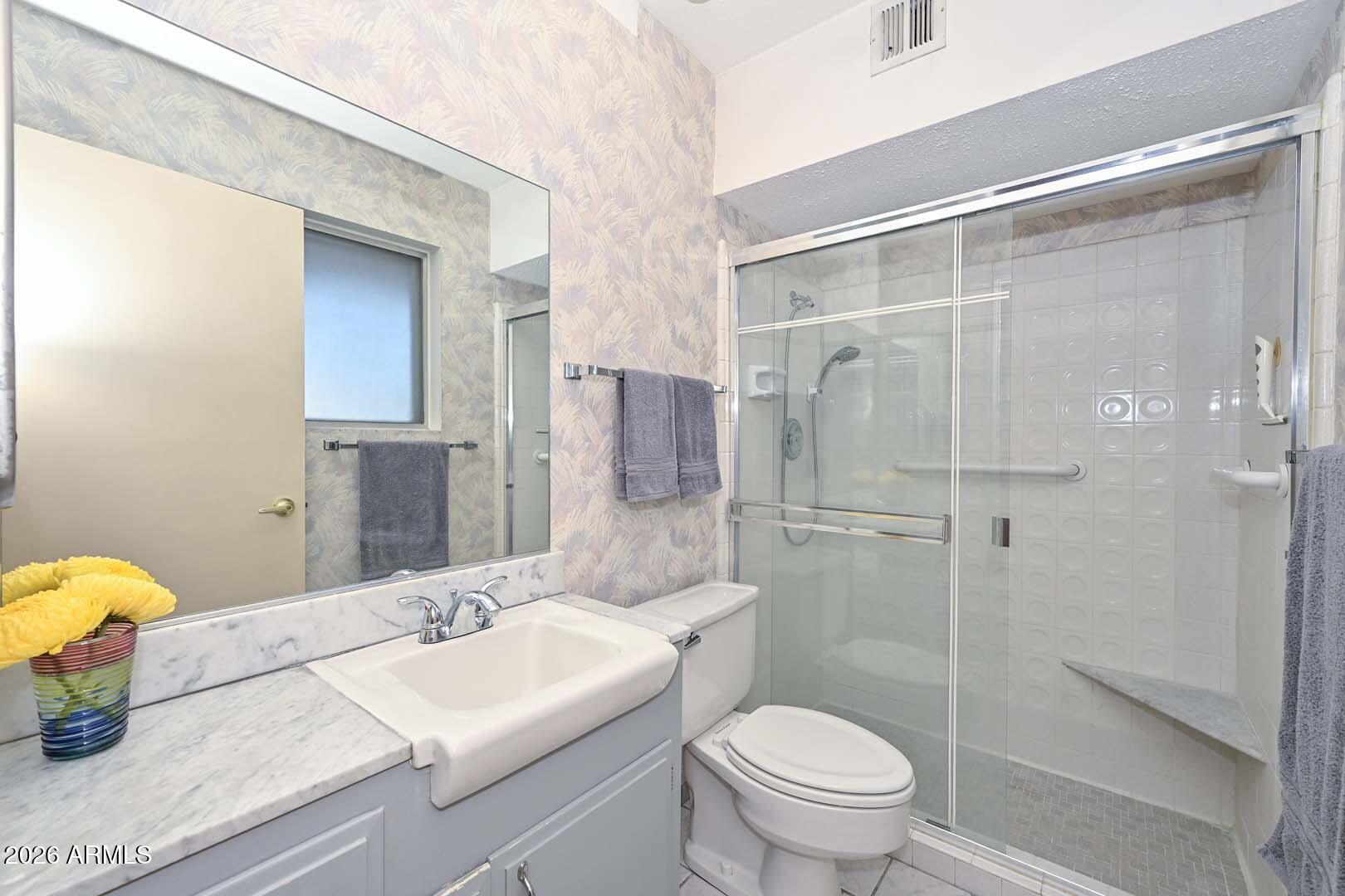 10116 W PEORIA Avenue