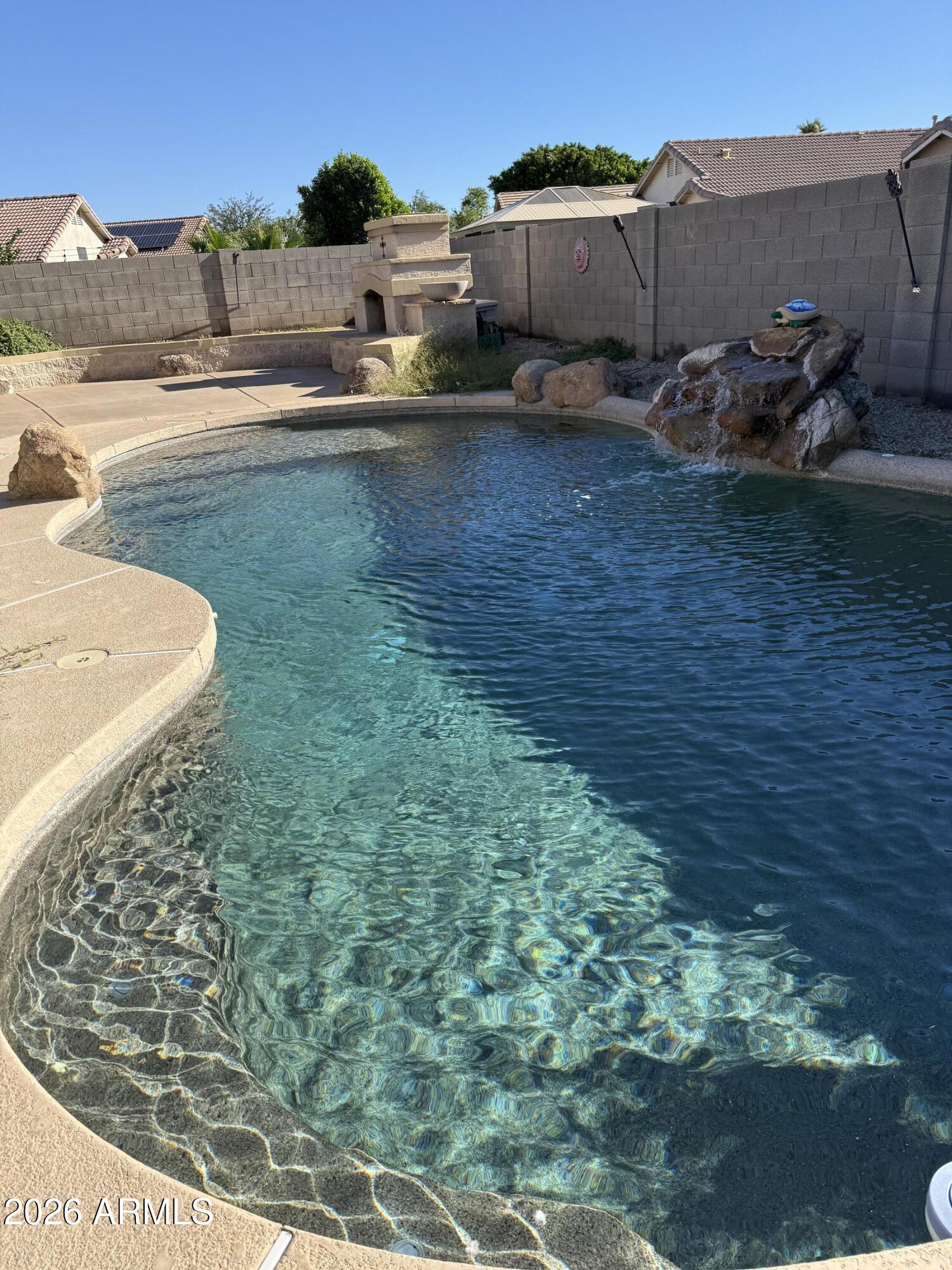 8033 W SALTER Drive