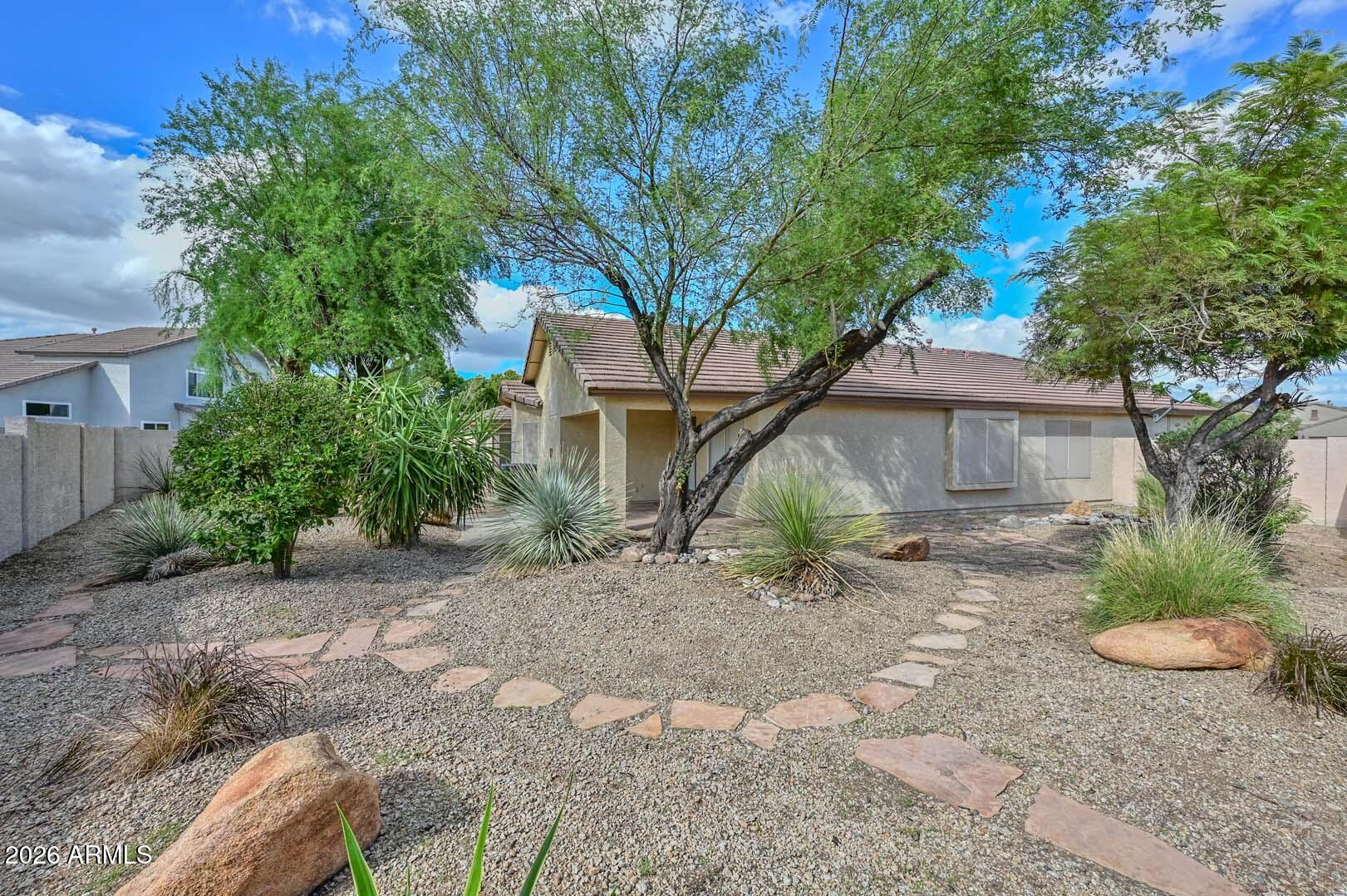 7720 W Foothill Drive
