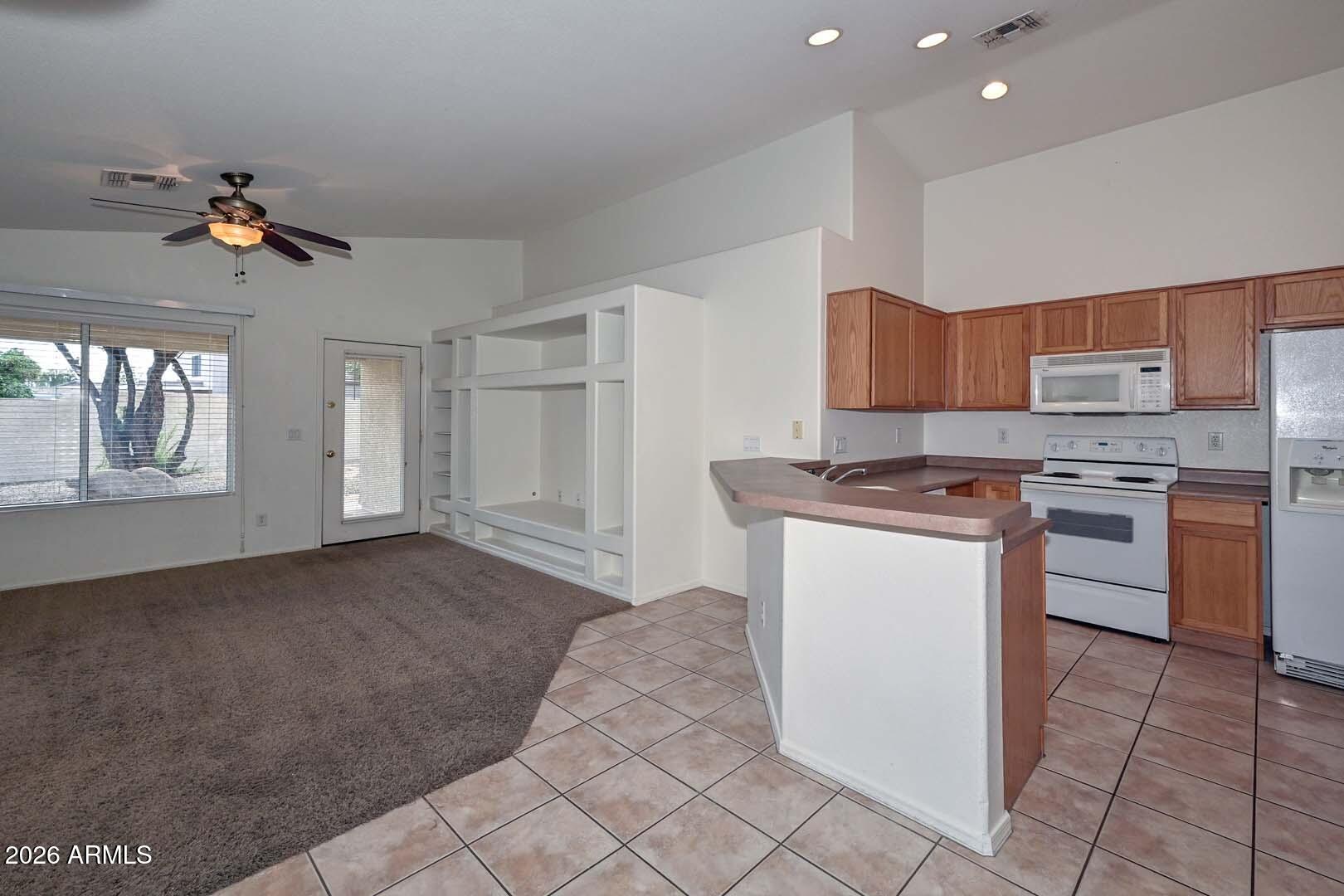 7720 W Foothill Drive